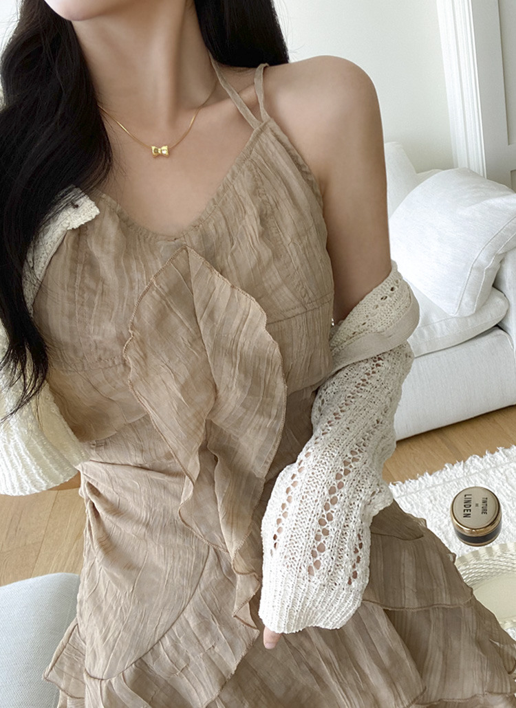 フリルホルターネックキャミワンピース | レディースファッション通販