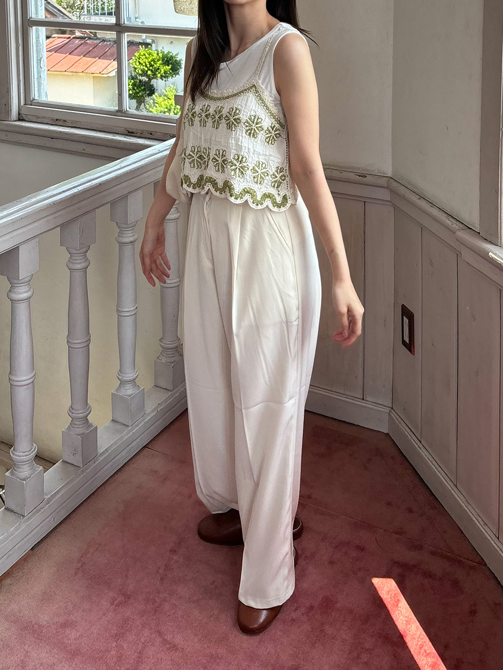 OMMOニットビスチェ リネン混フラワークロップドニットビスチェ | レディースファッション