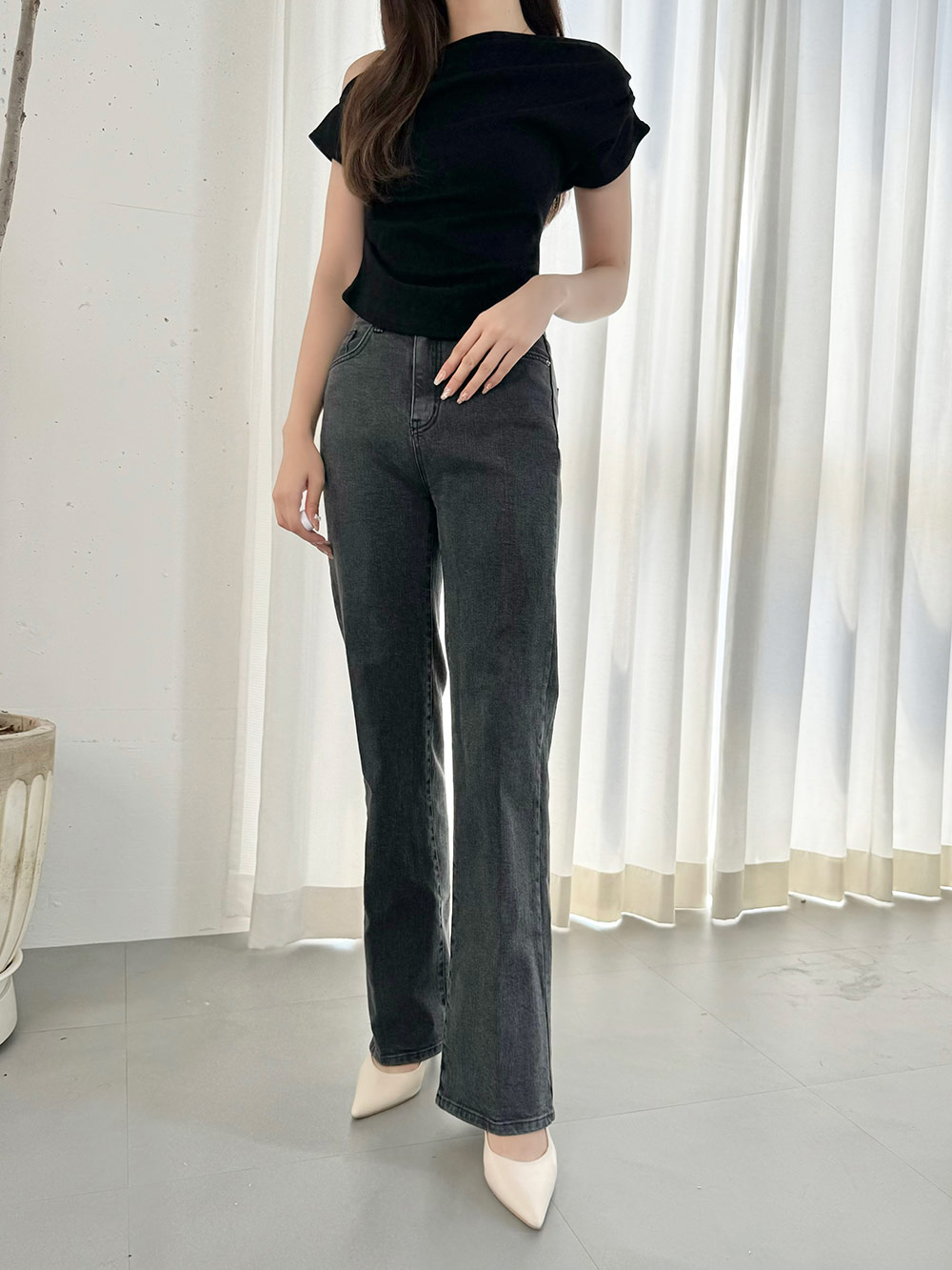 ダークストレートデニムパンツ | レディースファッション通販 - DHOLIC