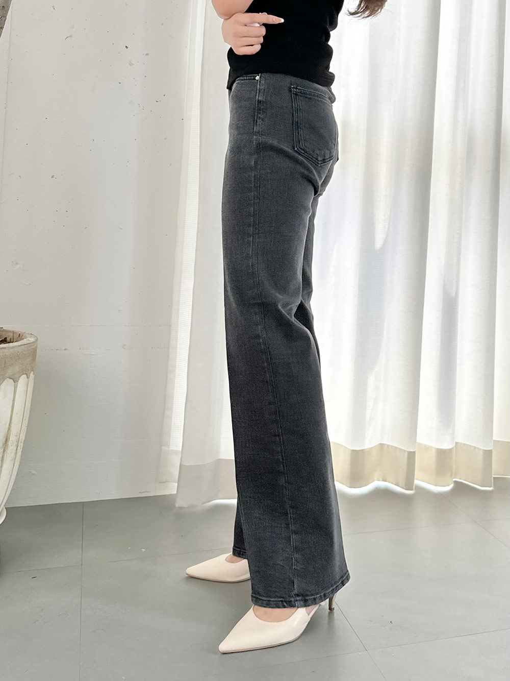 ダークストレートデニムパンツ | レディースファッション通販 - DHOLIC