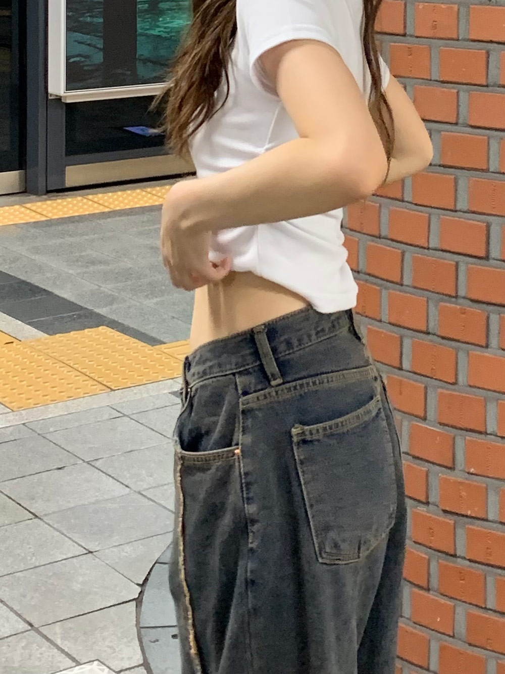 サイドシャーリングクロップドTシャツ | 詳細画像9