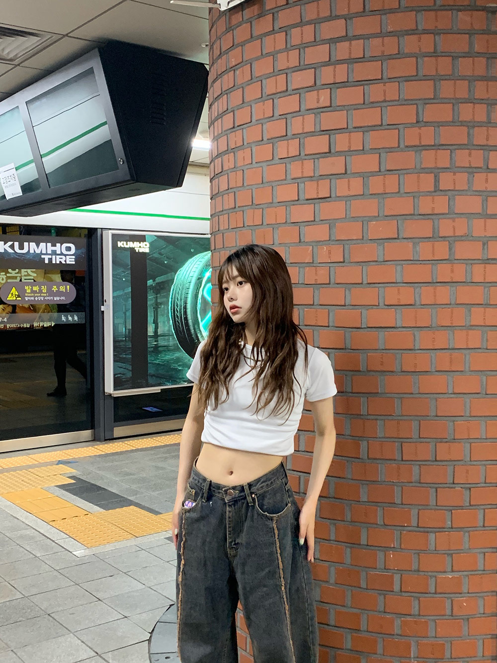 サイドシャーリングクロップドTシャツ | 詳細画像11