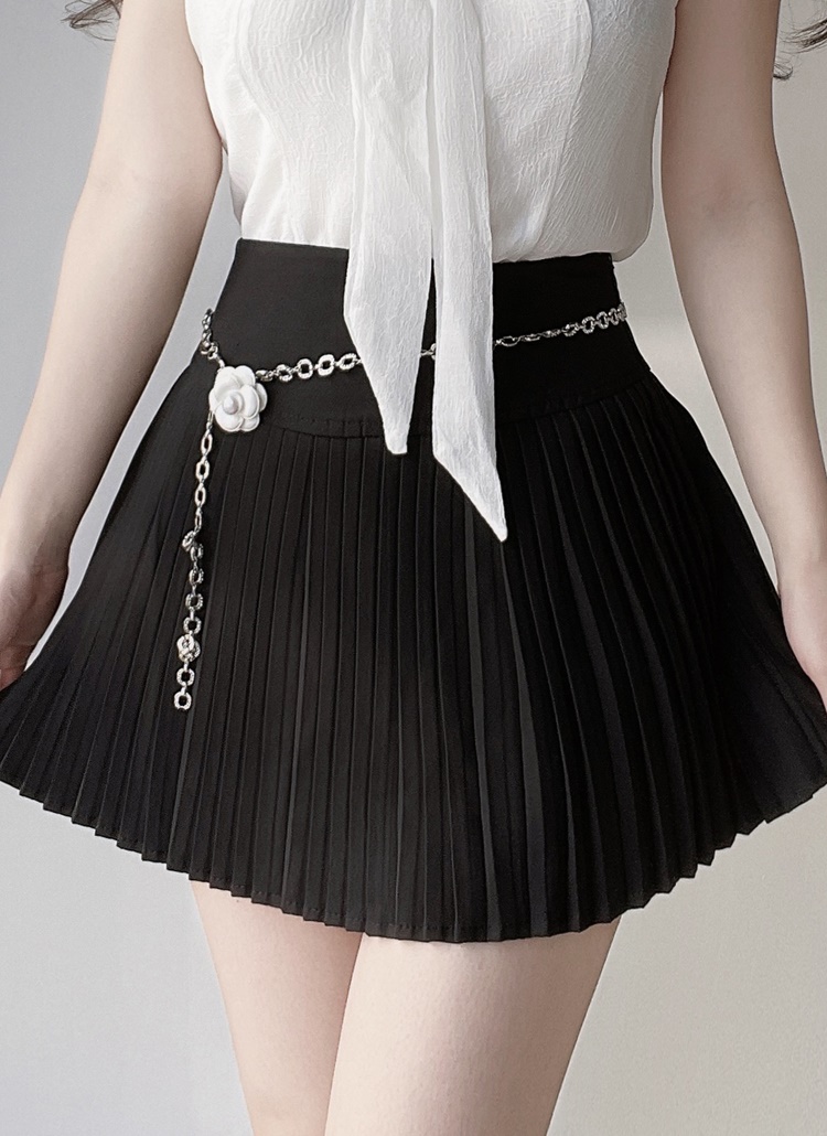 ブローチプリーツミニスカート | レディースファッション通販 - DHOLIC