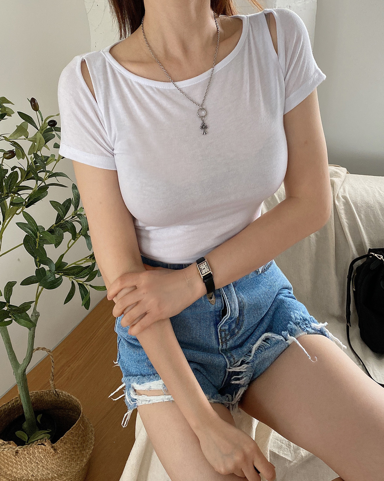 スリットボートネッククロップド半袖Tシャツ | 詳細画像6