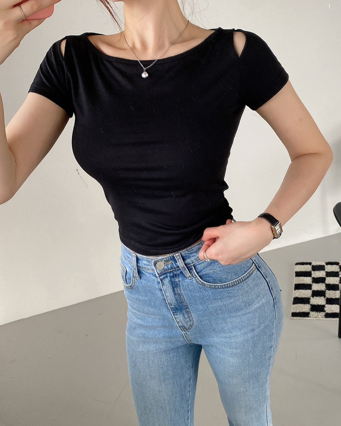 スリットボートネッククロップド半袖Tシャツ | 詳細画像7