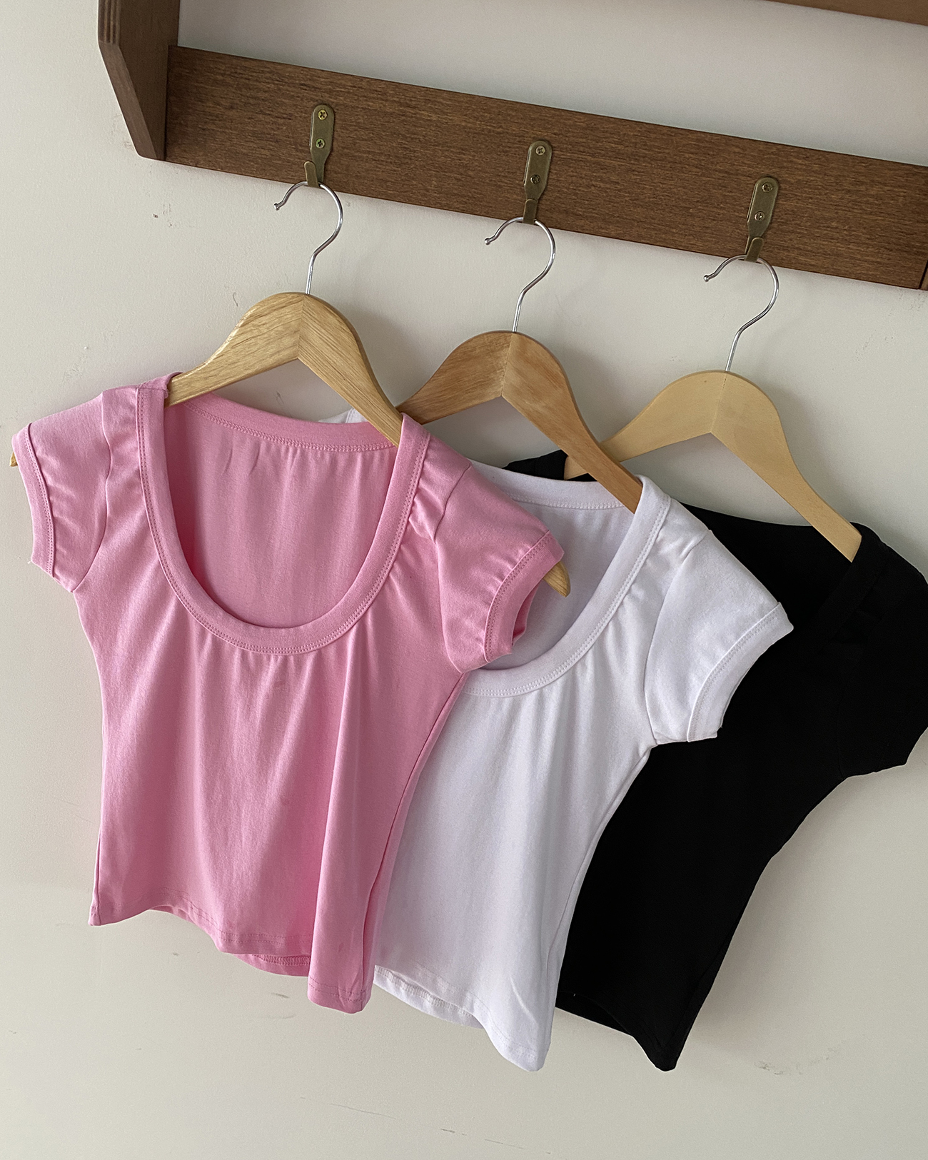 UネックスリムキャップスリーブTシャツ | 詳細画像12
