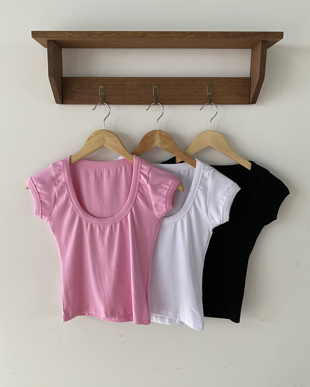 UネックスリムキャップスリーブTシャツ | 詳細画像13