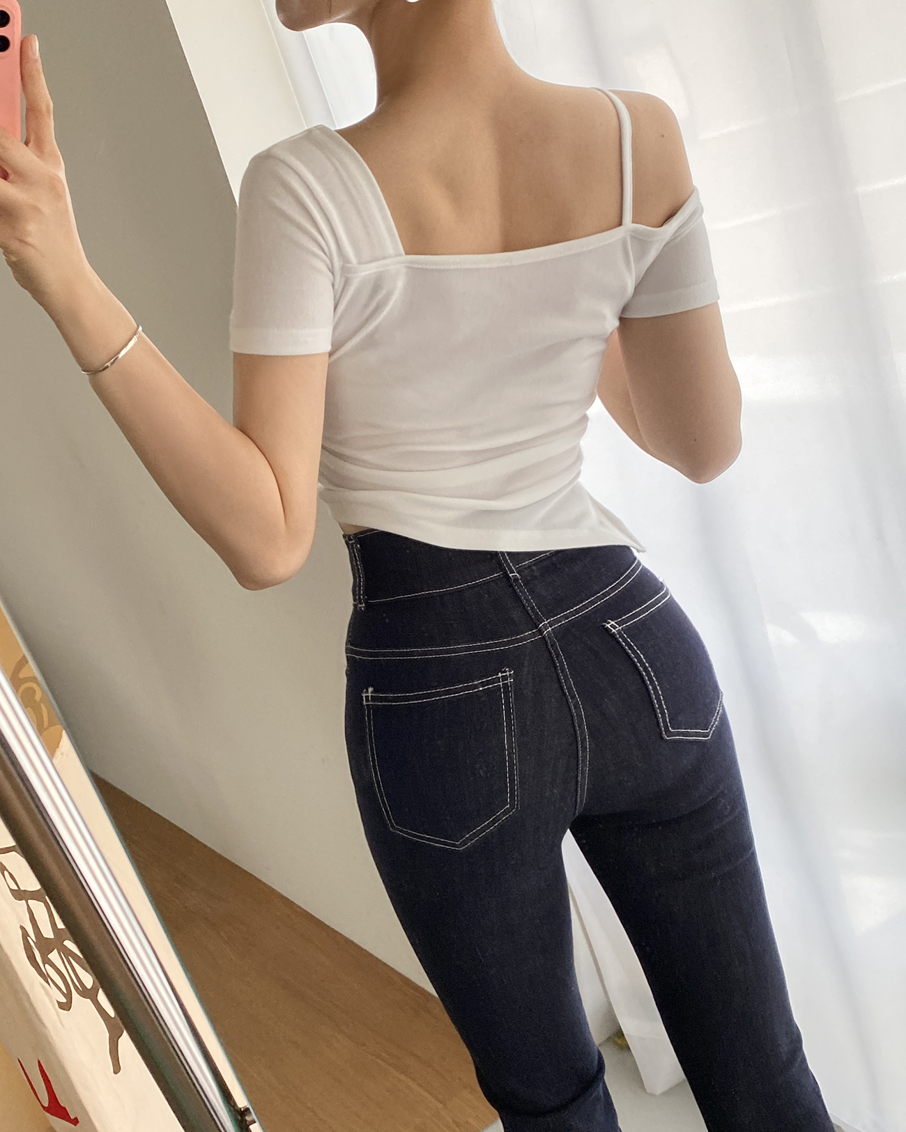 ワンショルスリット半袖クロップドTシャツ | 詳細画像7