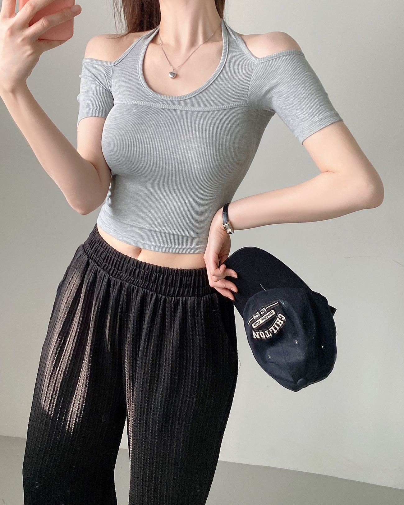 ラインオープンショルダーホルターネックリブTシャツ | 詳細画像4