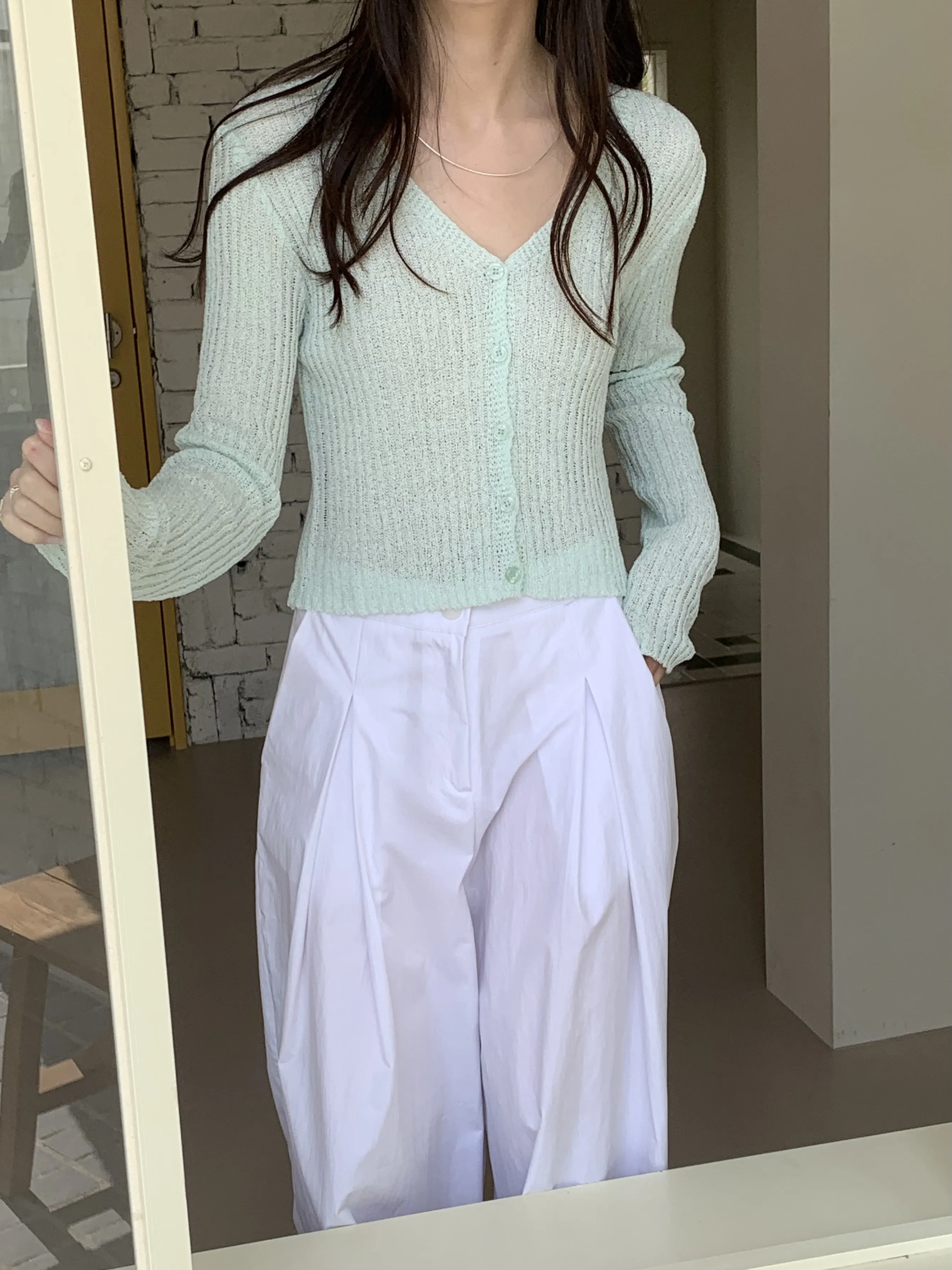 Vネッククロップドシアーリブニットカーディガン | 詳細画像1