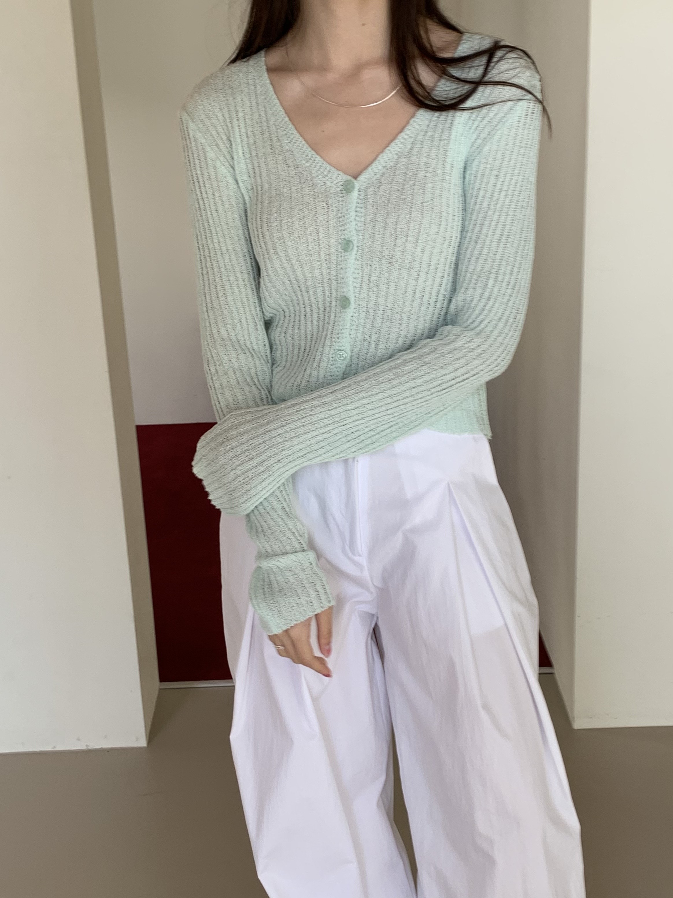 Vネッククロップドシアーリブニットカーディガン | 詳細画像10