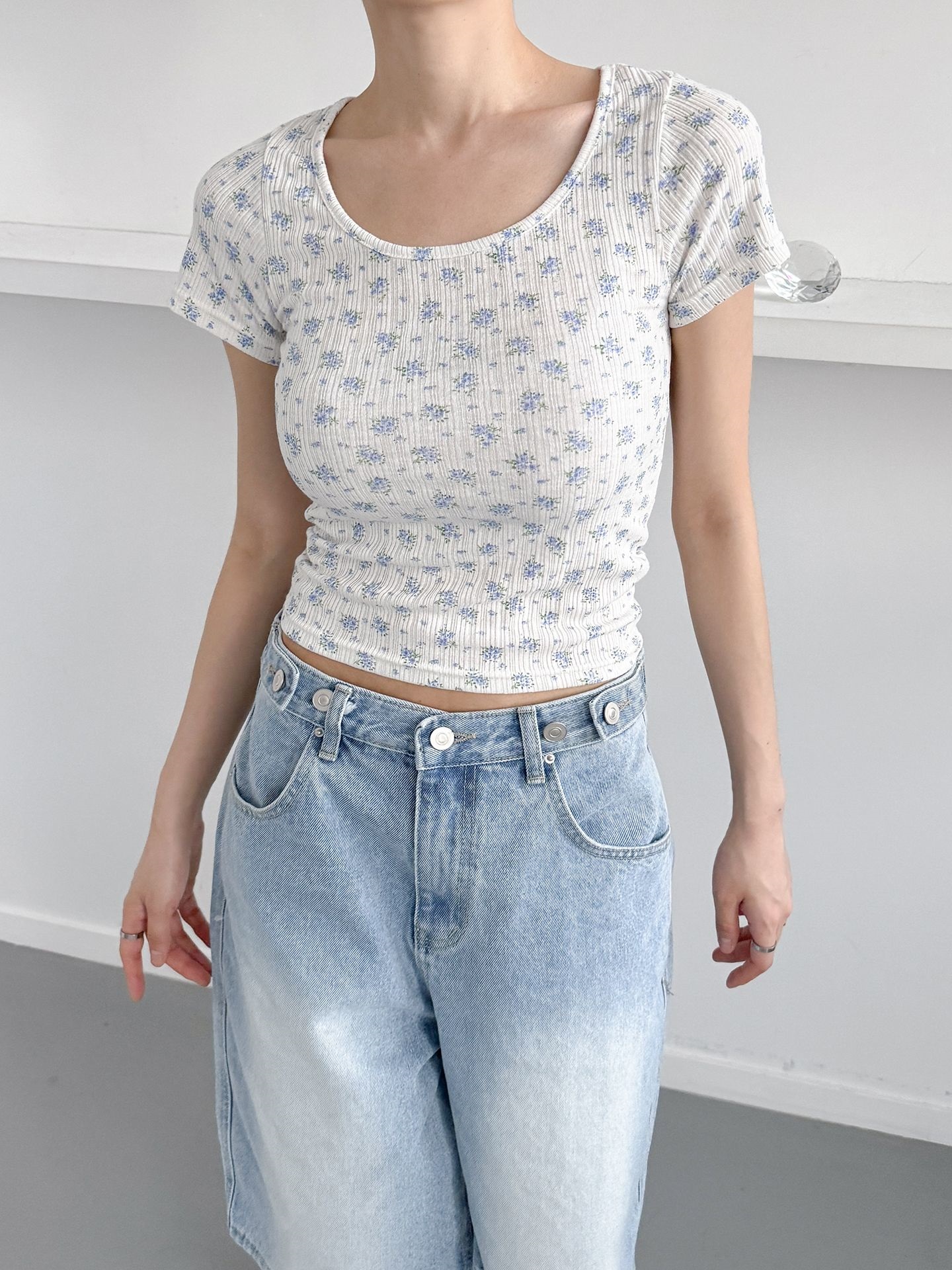 シアーパンチングUネック花柄半袖Tシャツ | 詳細画像7