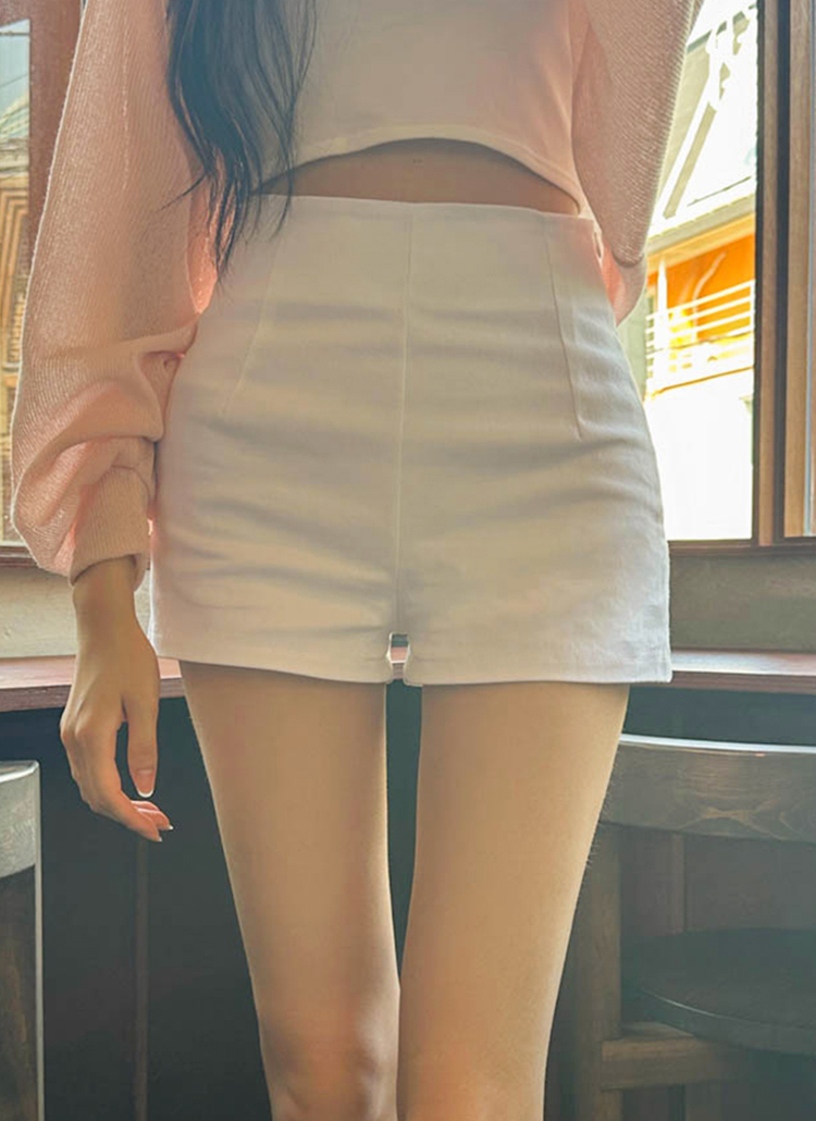 ショートパンツ プリーツ ハイウエスト 妖精 ホワイトS/M/L 楽天市場】ハイウエストプリーツショートパンツの通販