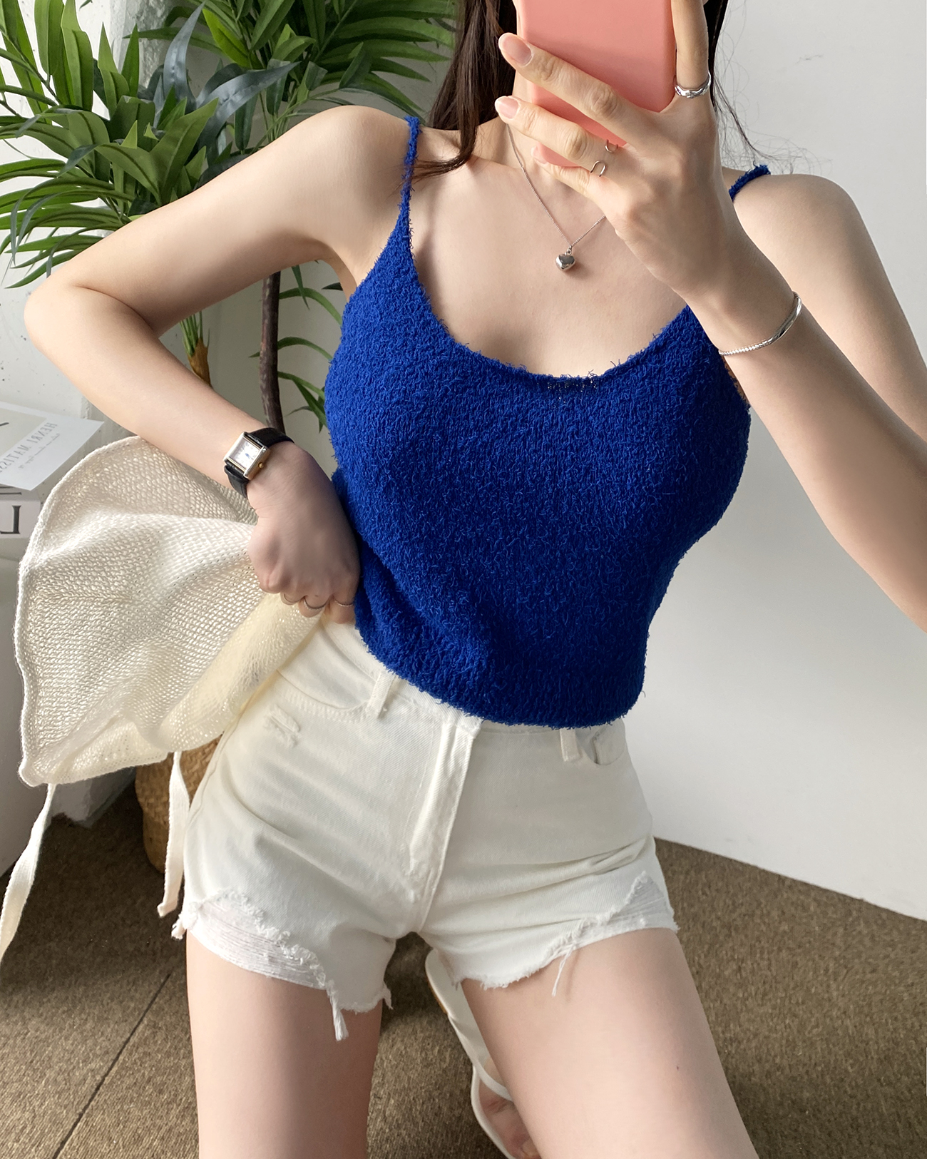 ラウンドネックファータッチクロップドキャミソール | 詳細画像2