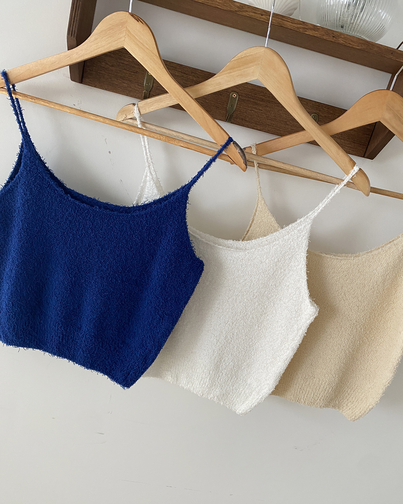 ラウンドネックファータッチクロップドキャミソール | 詳細画像12