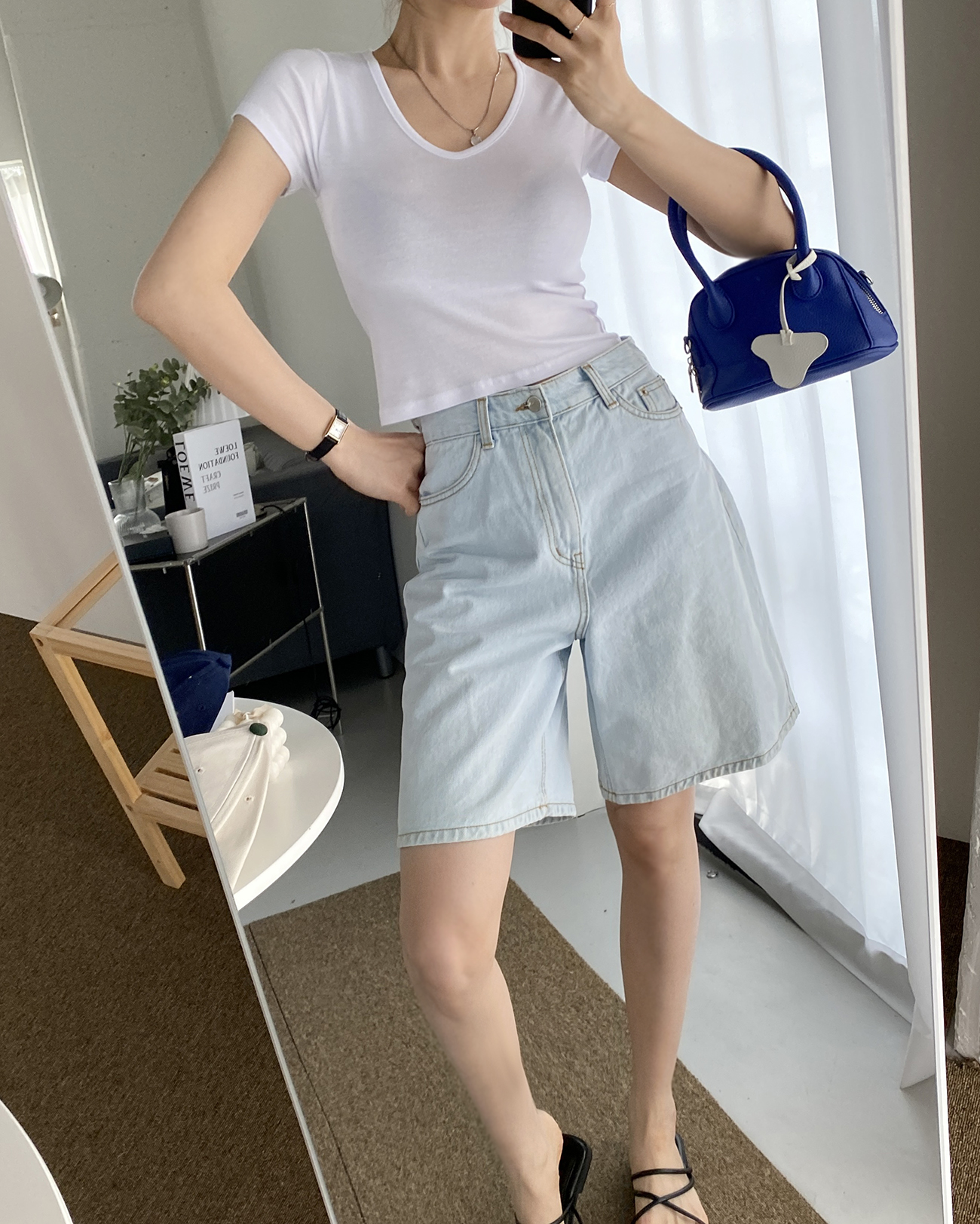 VネックショートスリーブクロップドスリムTシャツ | 詳細画像10