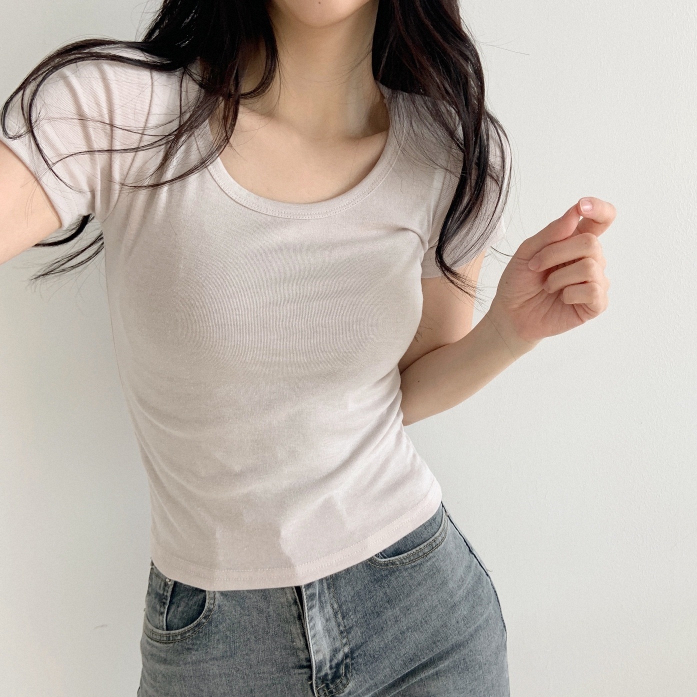 Uネッククロップドスリム半袖Tシャツ | 詳細画像4