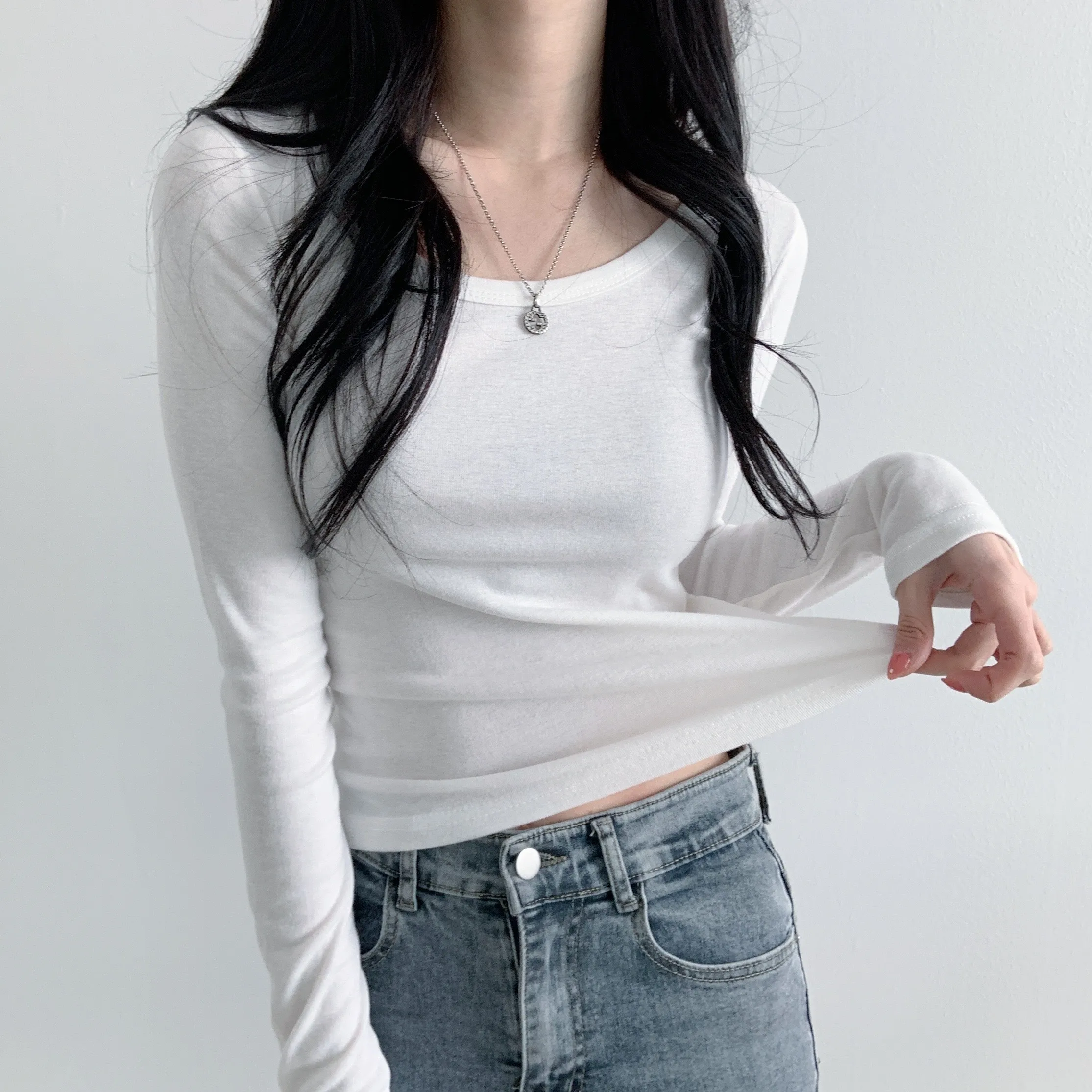 Uネッククロップドスリム長袖Tシャツ | 詳細画像1