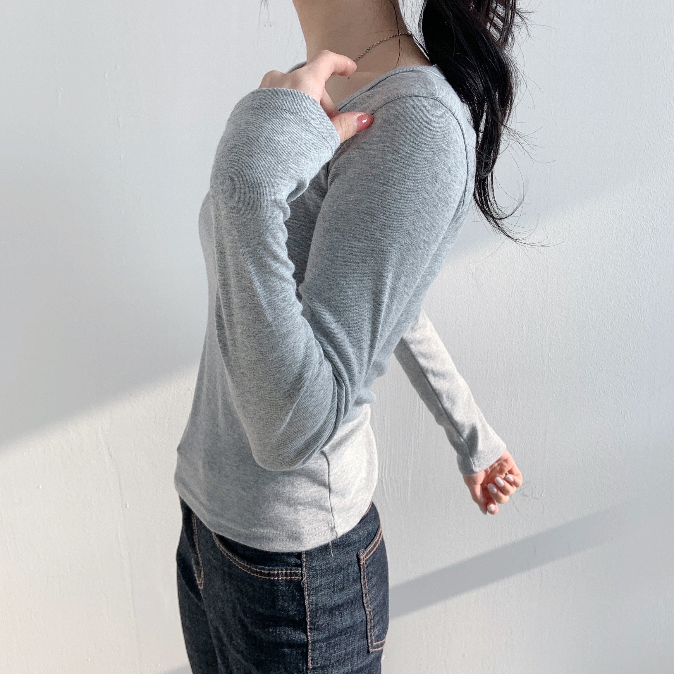 Uネッククロップドスリム長袖Tシャツ | 詳細画像8