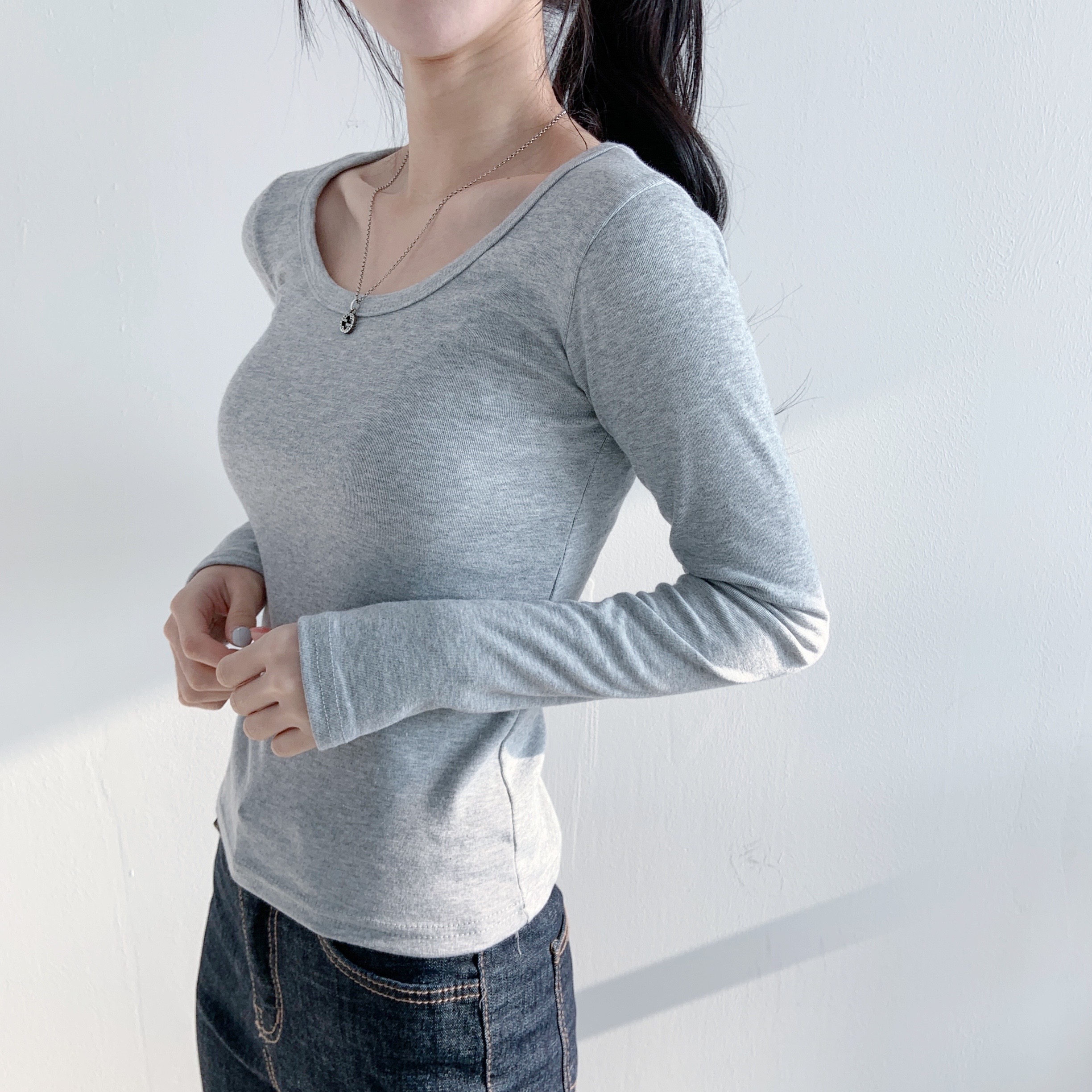 Uネッククロップドスリム長袖Tシャツ | 詳細画像12
