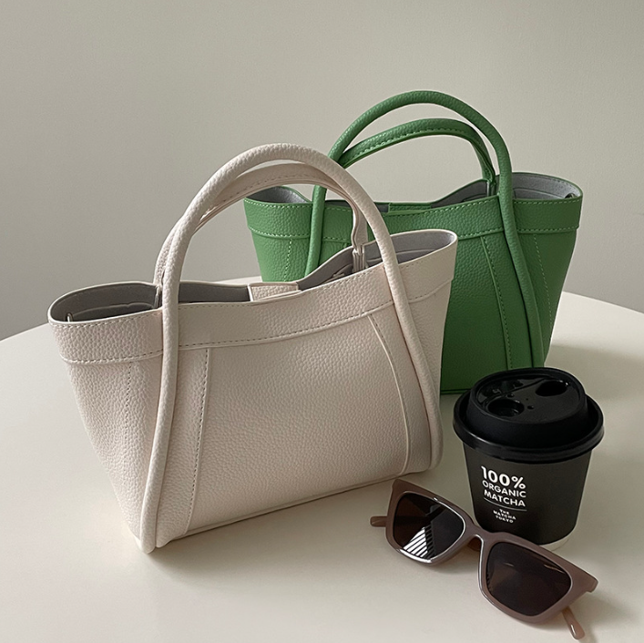 ポーチ付2WAY台形ステッチバッグ | 詳細画像13