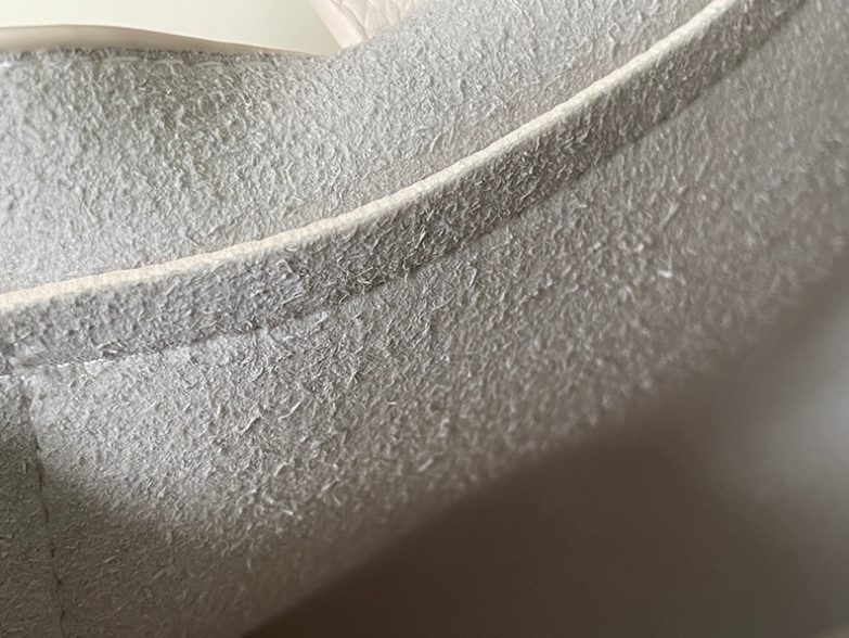 ポーチ付2WAY台形ステッチバッグ | 詳細画像17