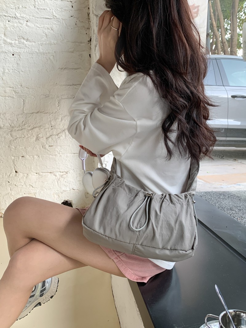 2WAYドローコード台形バッグ | 詳細画像12