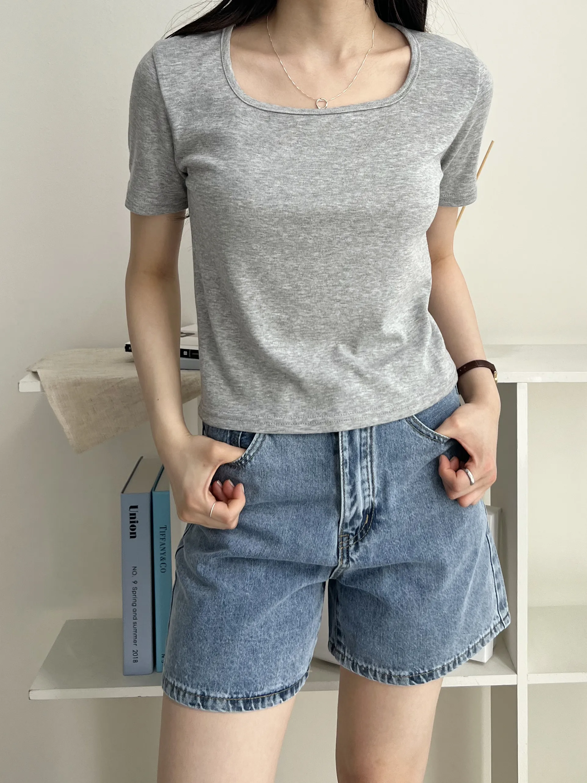 ワイドスクエアネック半袖クロップドTシャツ | 詳細画像1