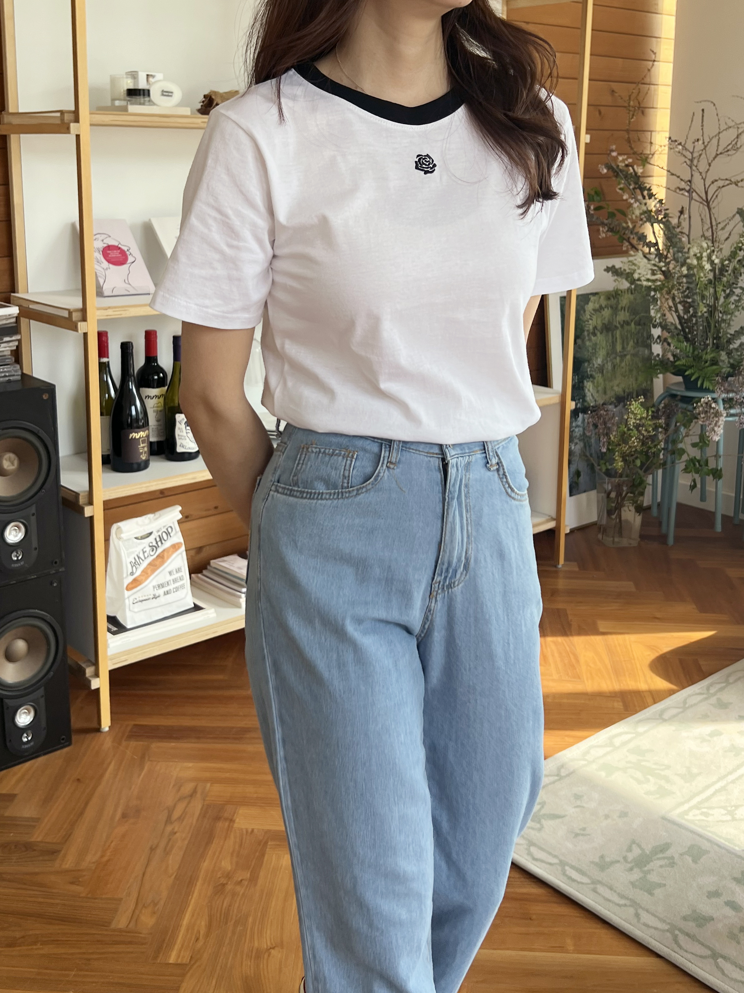 ローズ刺繍配色ラウンドネック半袖Tシャツ | 詳細画像6