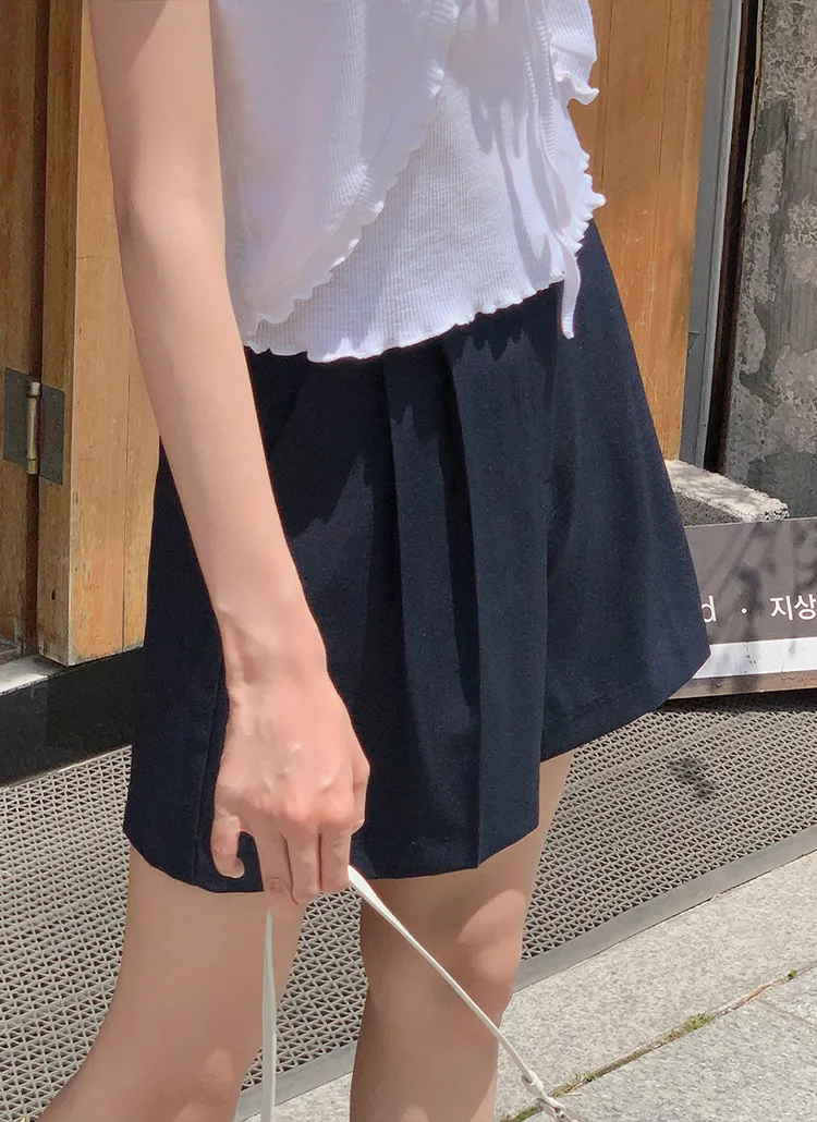 Aラインツータックショートパンツ | cherrykoko | 詳細画像1