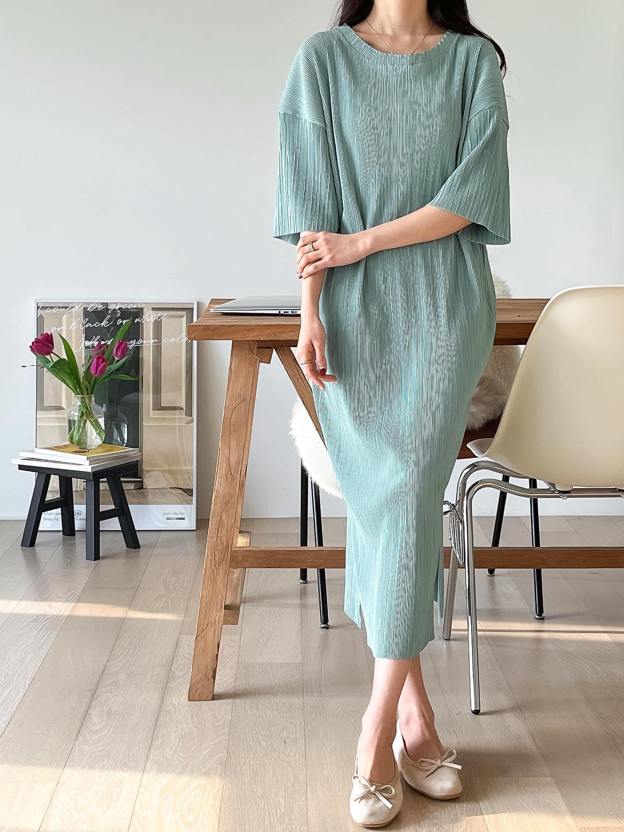 プリーツスリットワンピース | 詳細画像24