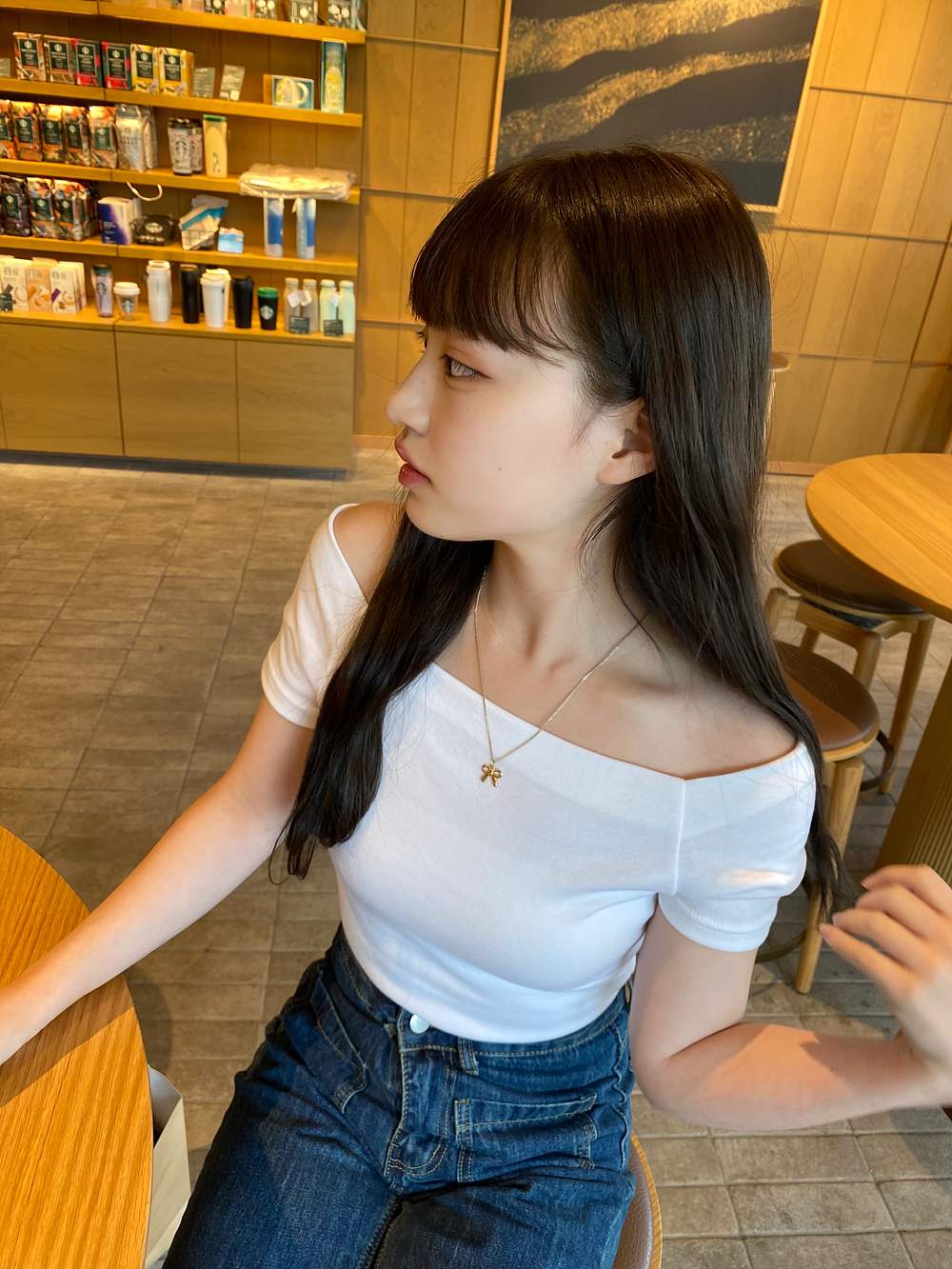 オフショルダー半袖Tシャツ | 詳細画像7