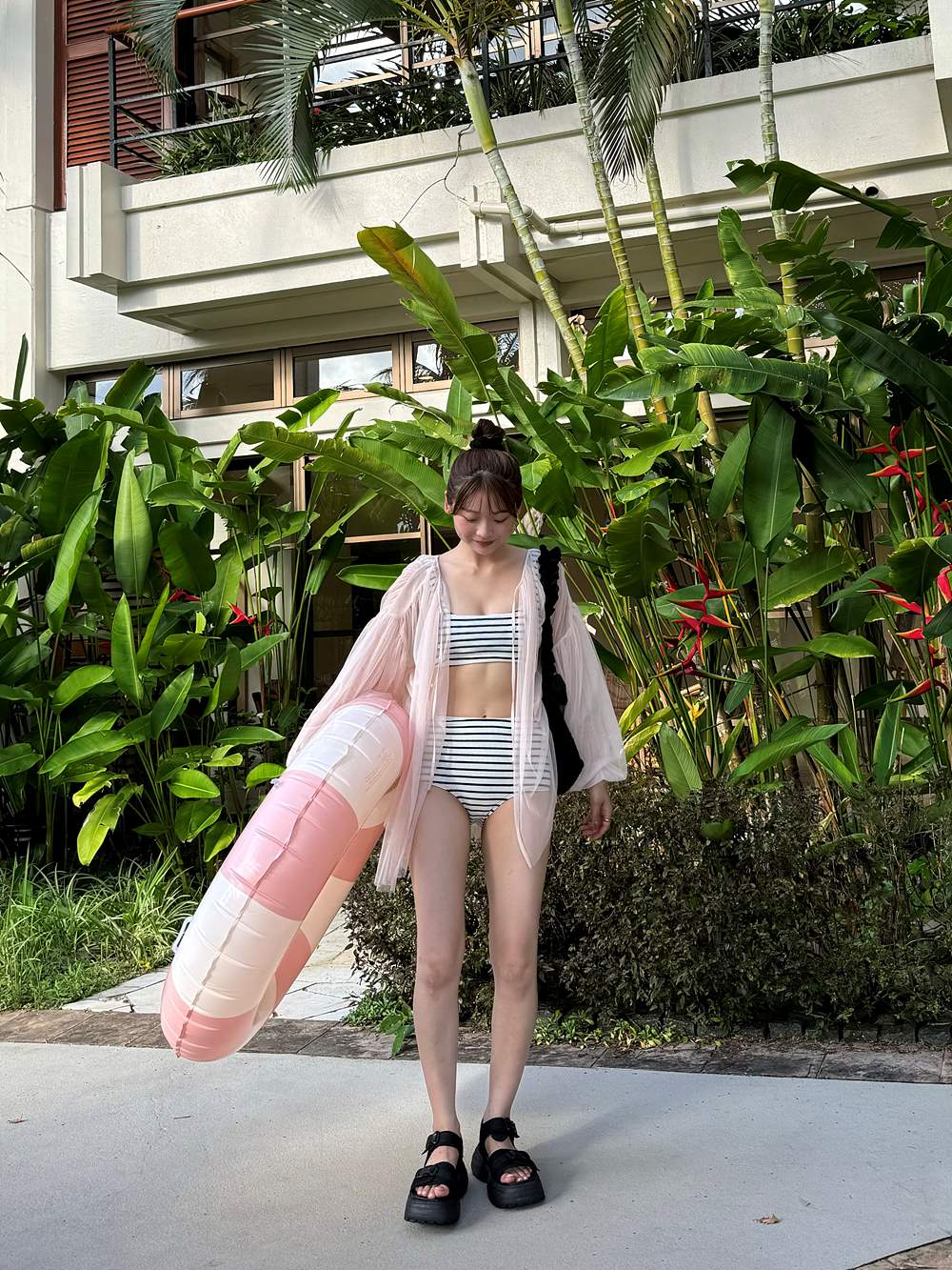 カップ付ボーダー柄セパレートビキニ | 詳細画像10