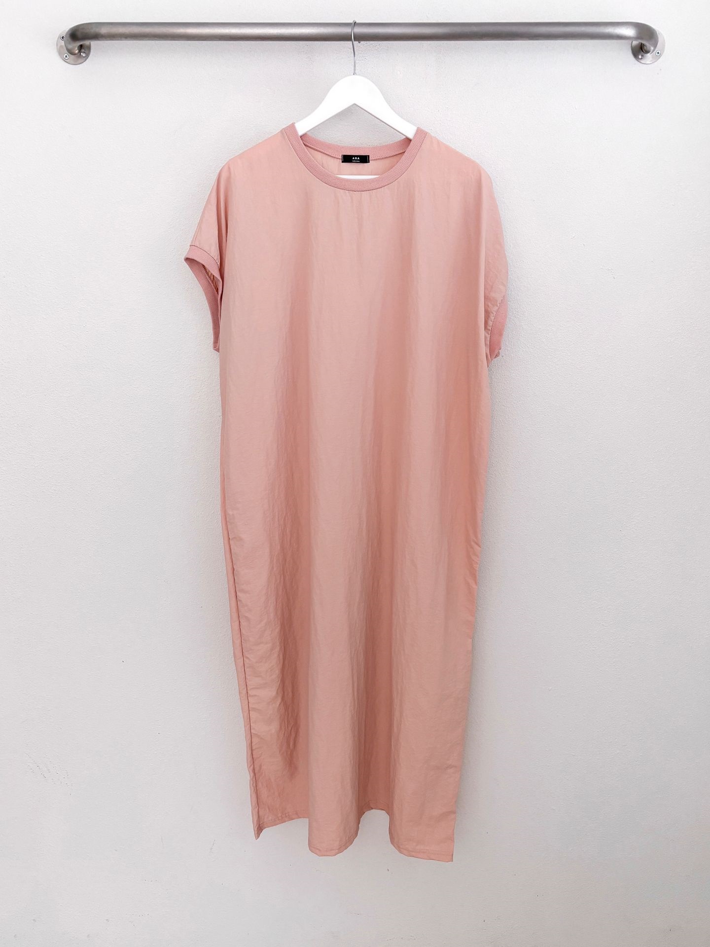 リブヘムナイロンフレンチスリーブワンピース | 詳細画像3