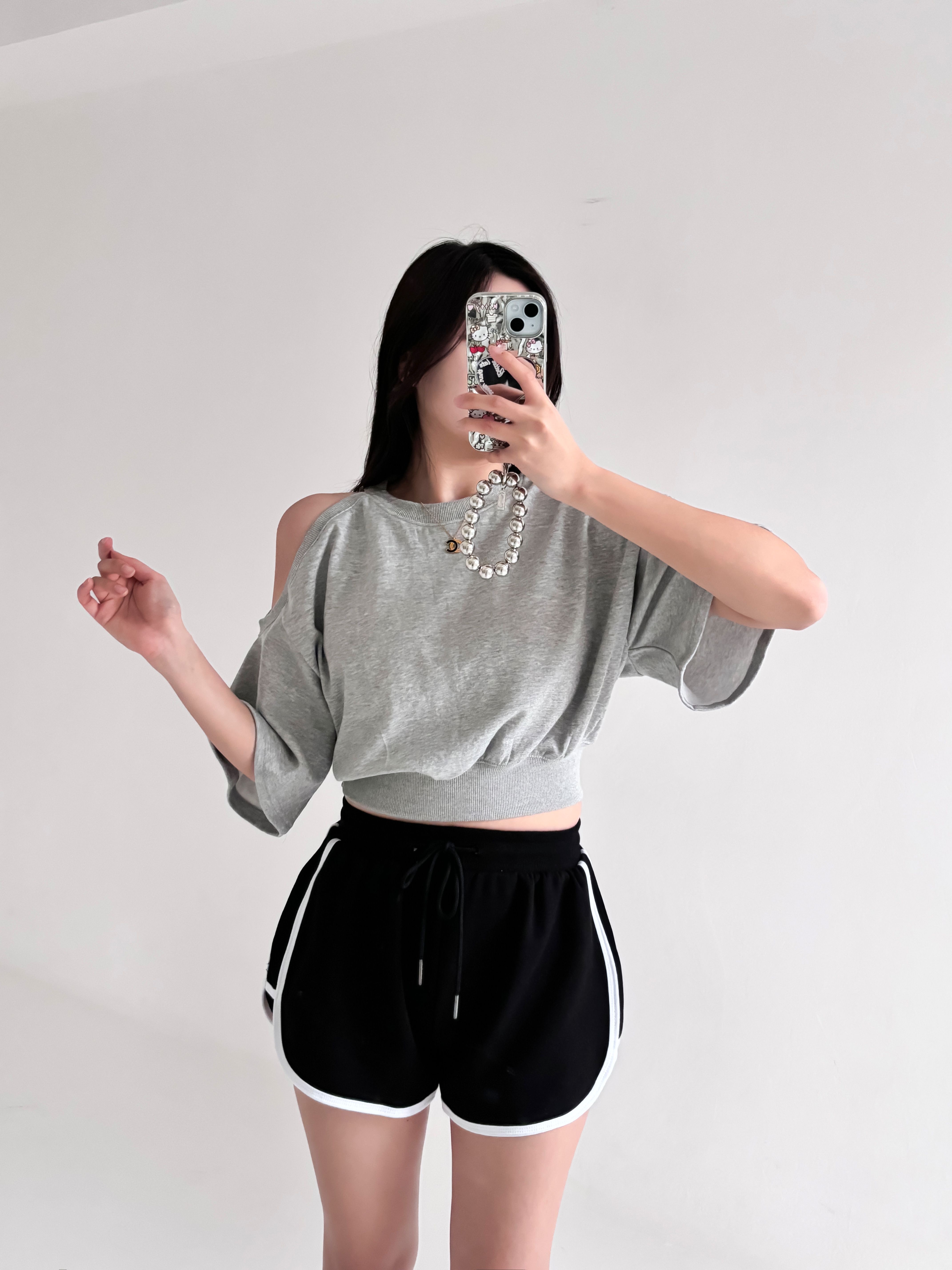 アシメオープンショルダークロップド半袖スウェット | 詳細画像7