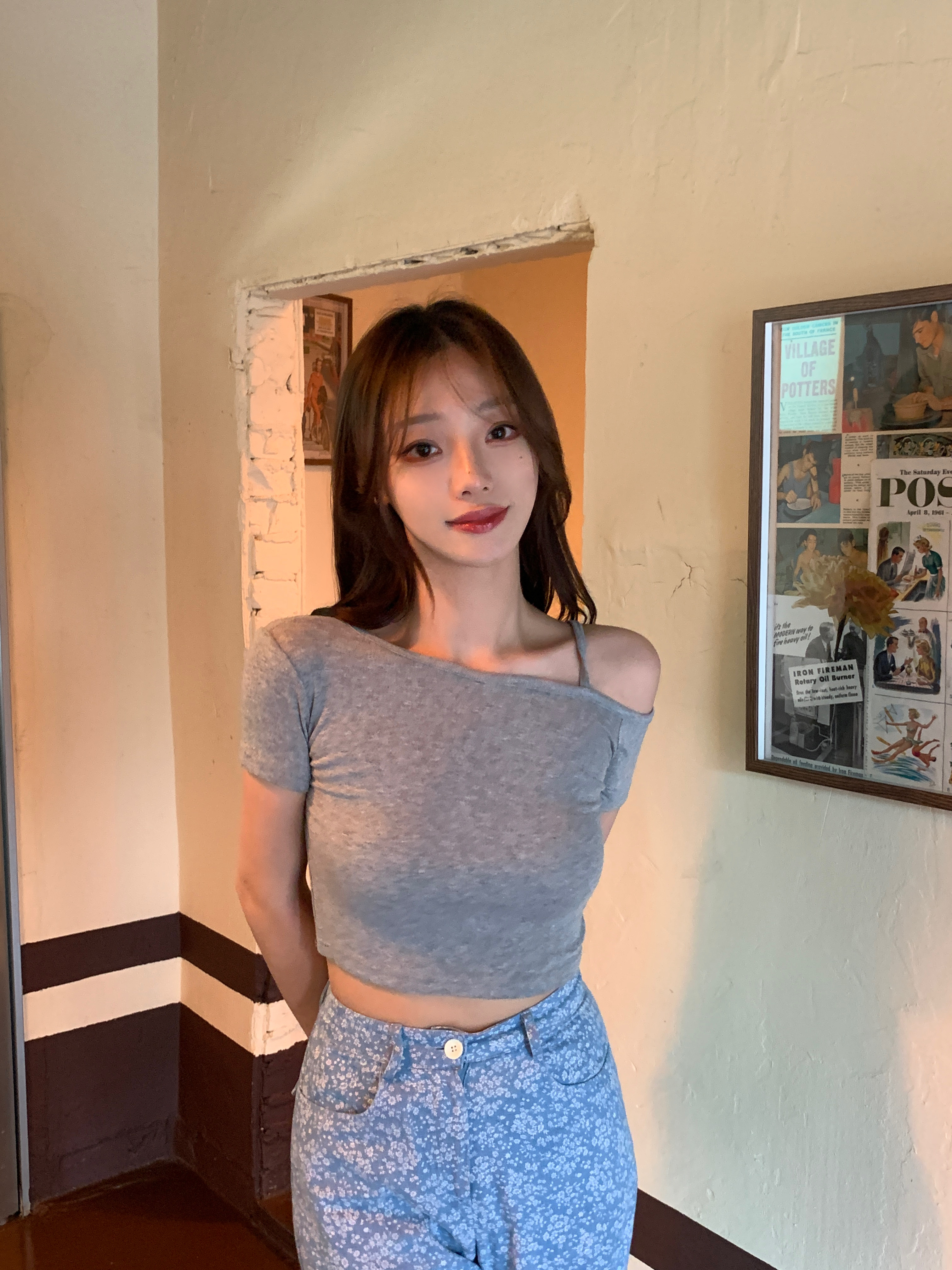 ストラップワンショル半袖クロップドTシャツ | 詳細画像5