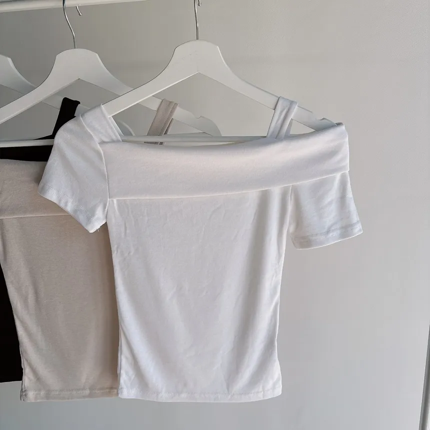 ソフトアンバランスワンショル半袖Tシャツ | mirangmirang | 詳細画像26