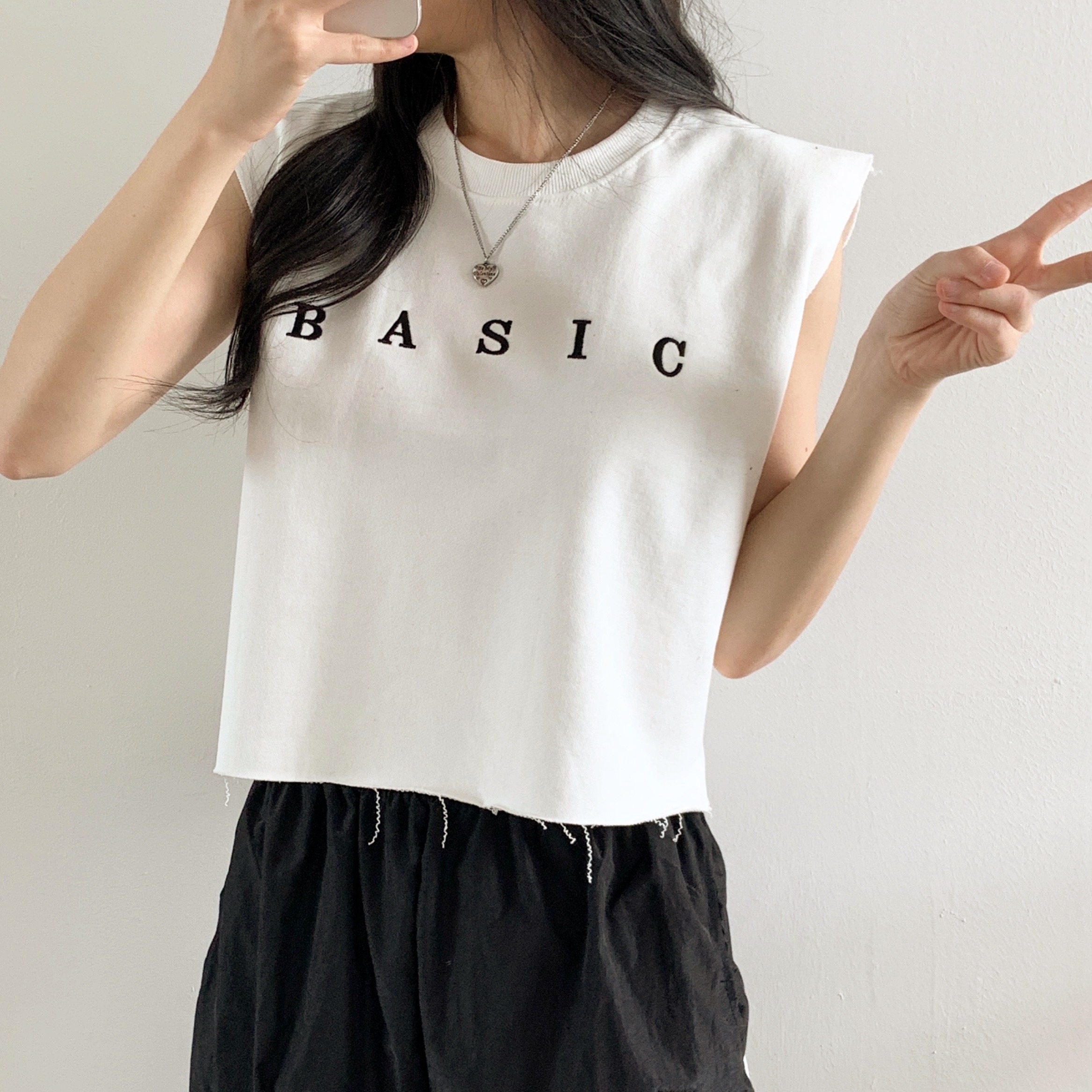 BASIC刺繍カットオフフレンチTシャツ | 詳細画像2