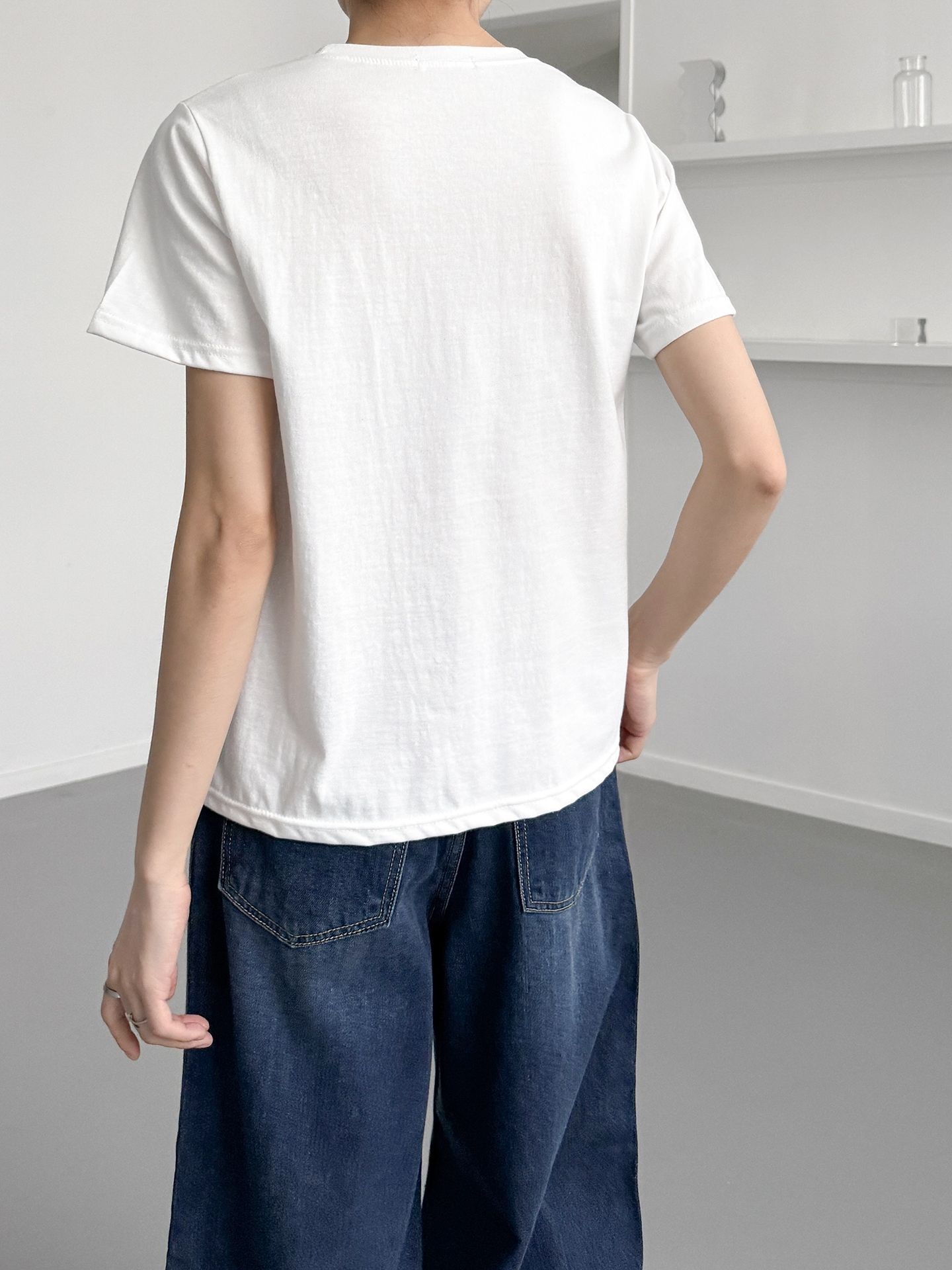 ラウンドネック半袖Tシャツ | 詳細画像10
