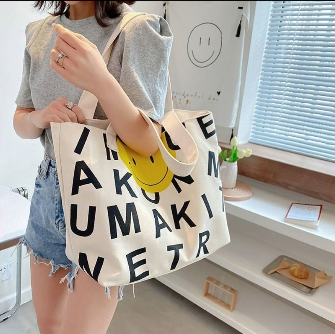 スマイルアルファベットトートバッグ | 詳細画像2