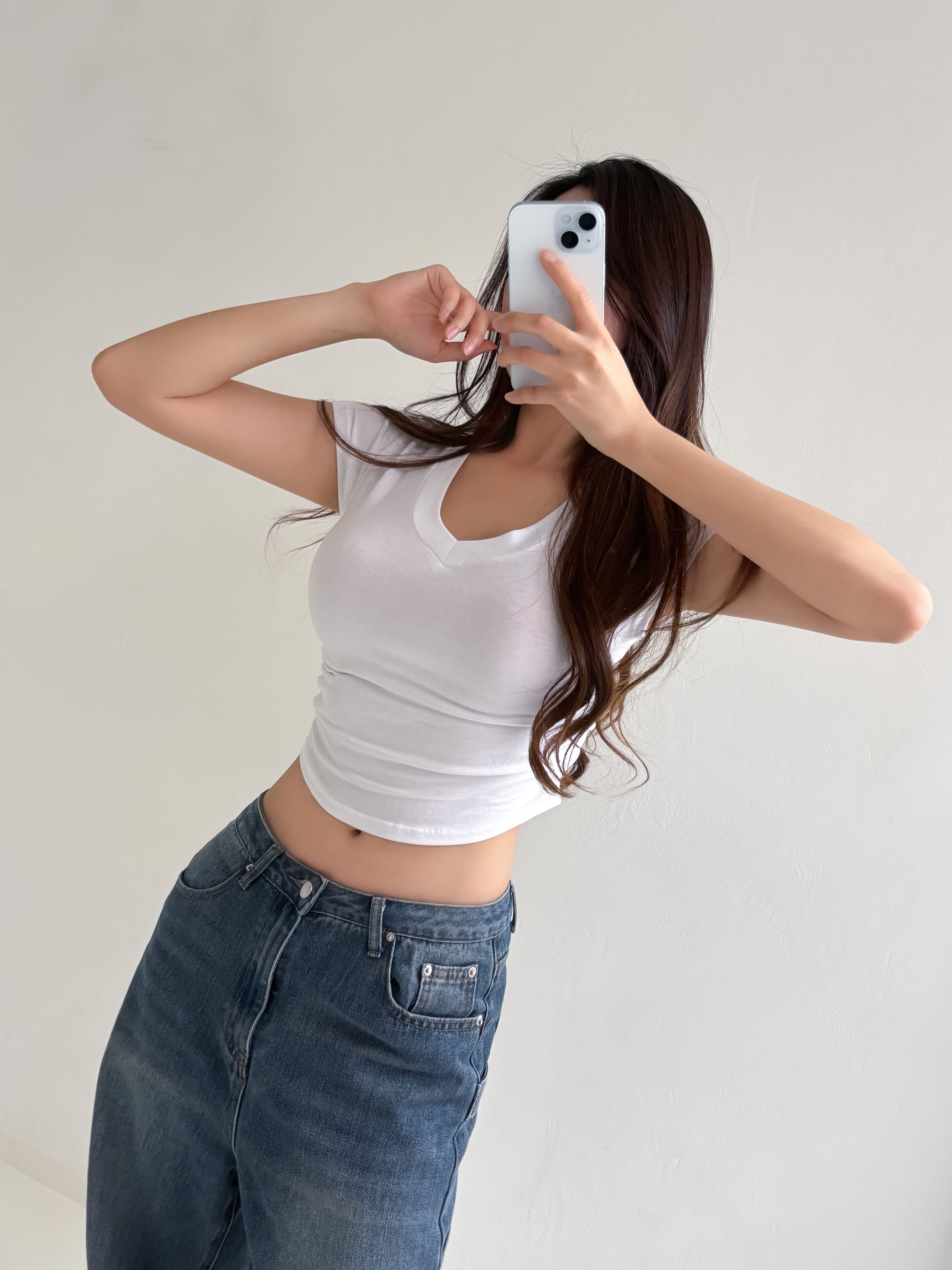 VネックショートスリーブスリムTシャツ | 詳細画像16