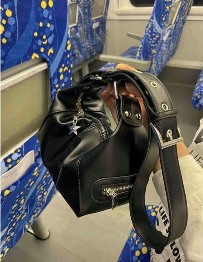 2WAYスターチャームアイレットストラップバッグ | 詳細画像2