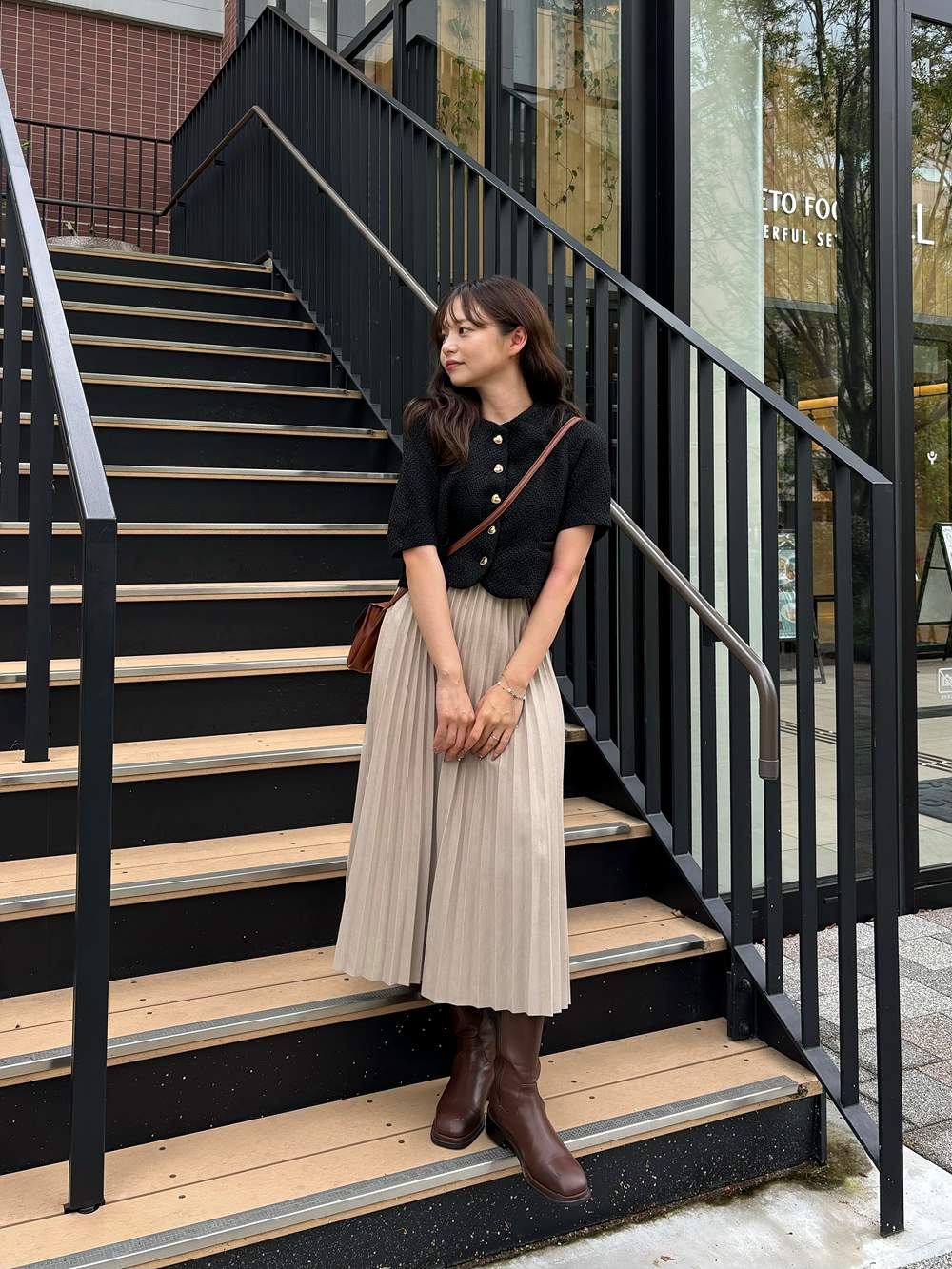 美品 PLEATS PLEASE ロングプリーツスカート 3 ベージュ 無地 1842286_24343263_k4.jpg?f=webp