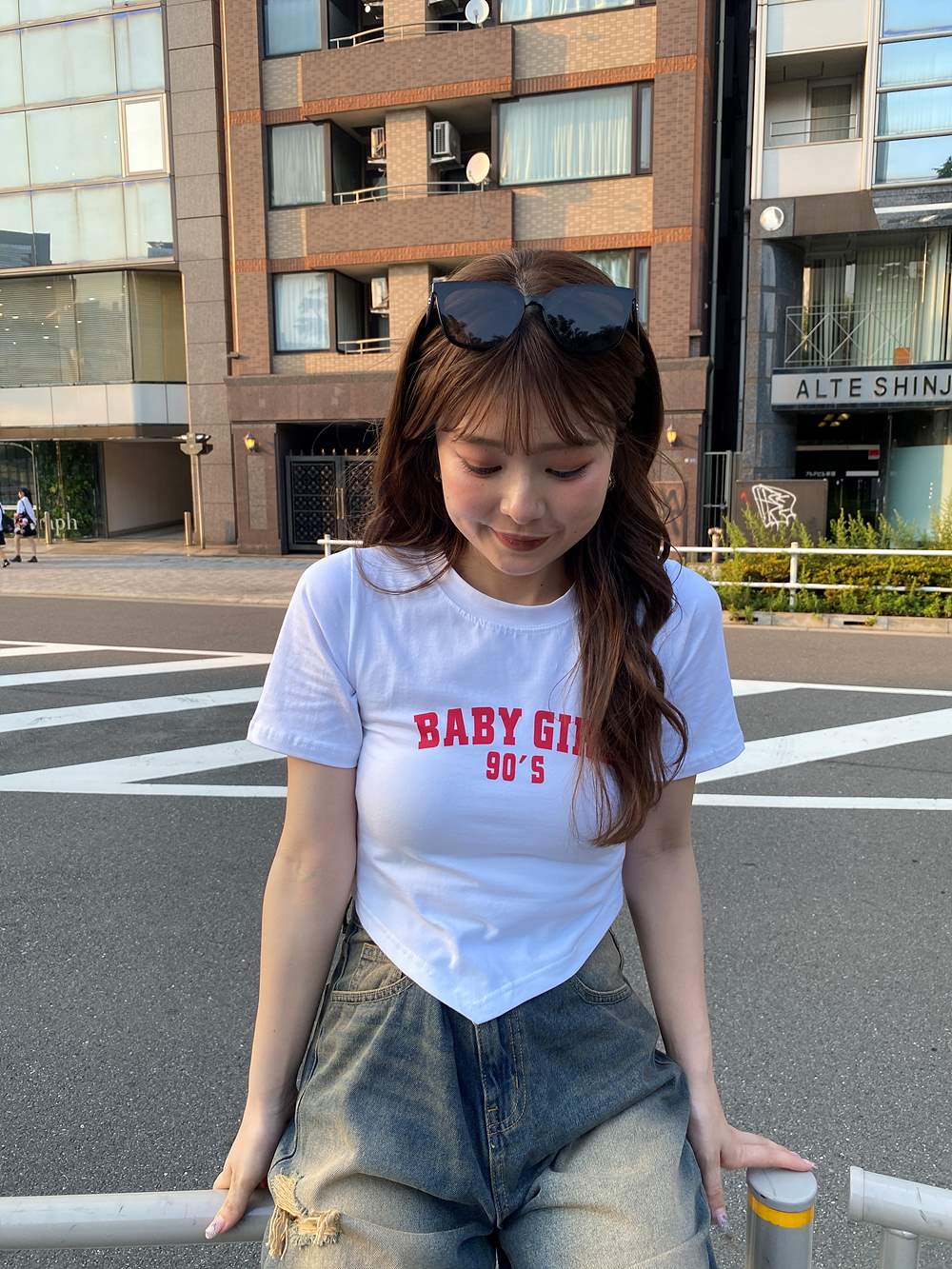 VカットレタリングクロップドTシャツ | 詳細画像16