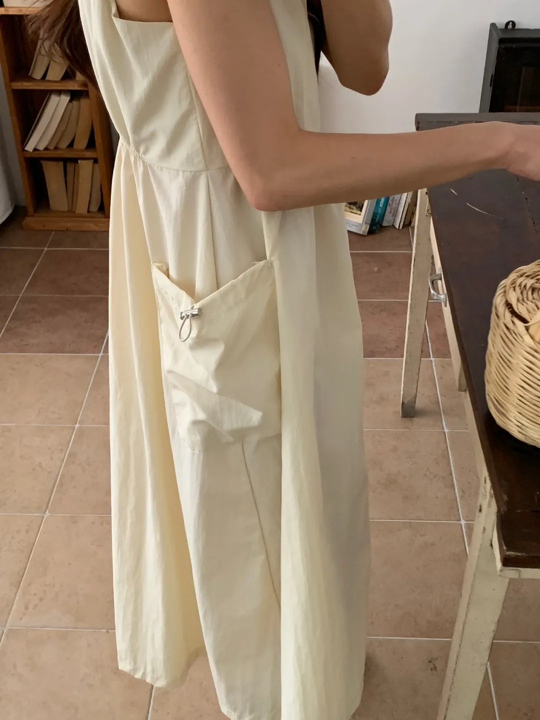 ドローコードポケットノースリフレアワンピース | 詳細画像1