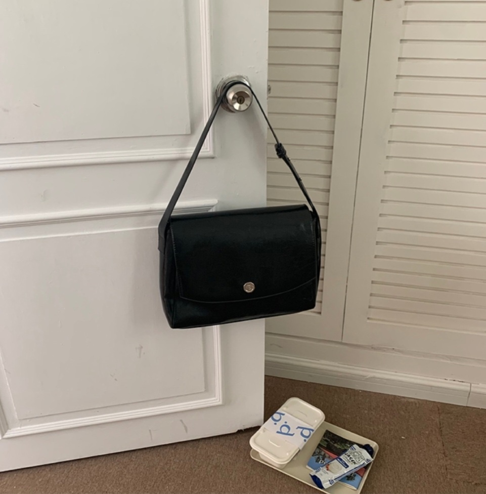 2WAYメタリックロゴフラップビッグバッグ | 詳細画像10