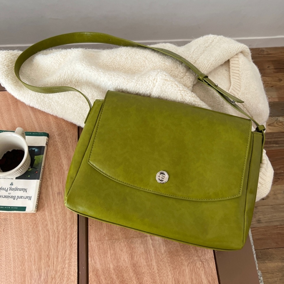 2WAYメタリックロゴフラップビッグバッグ | 詳細画像13