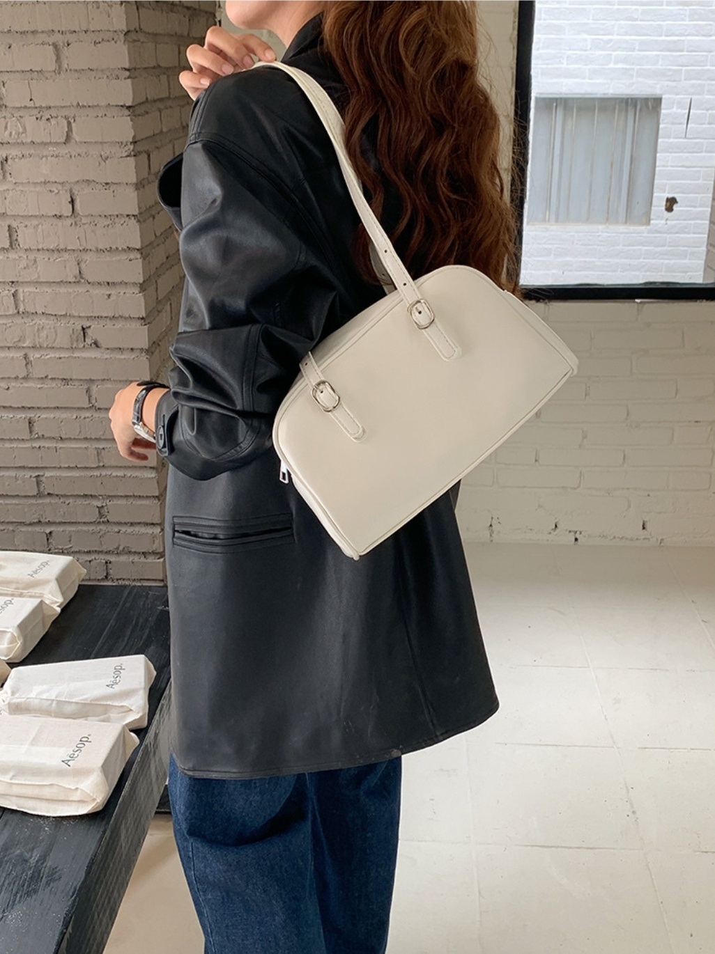 バックルハンドル台形バッグ | 詳細画像13