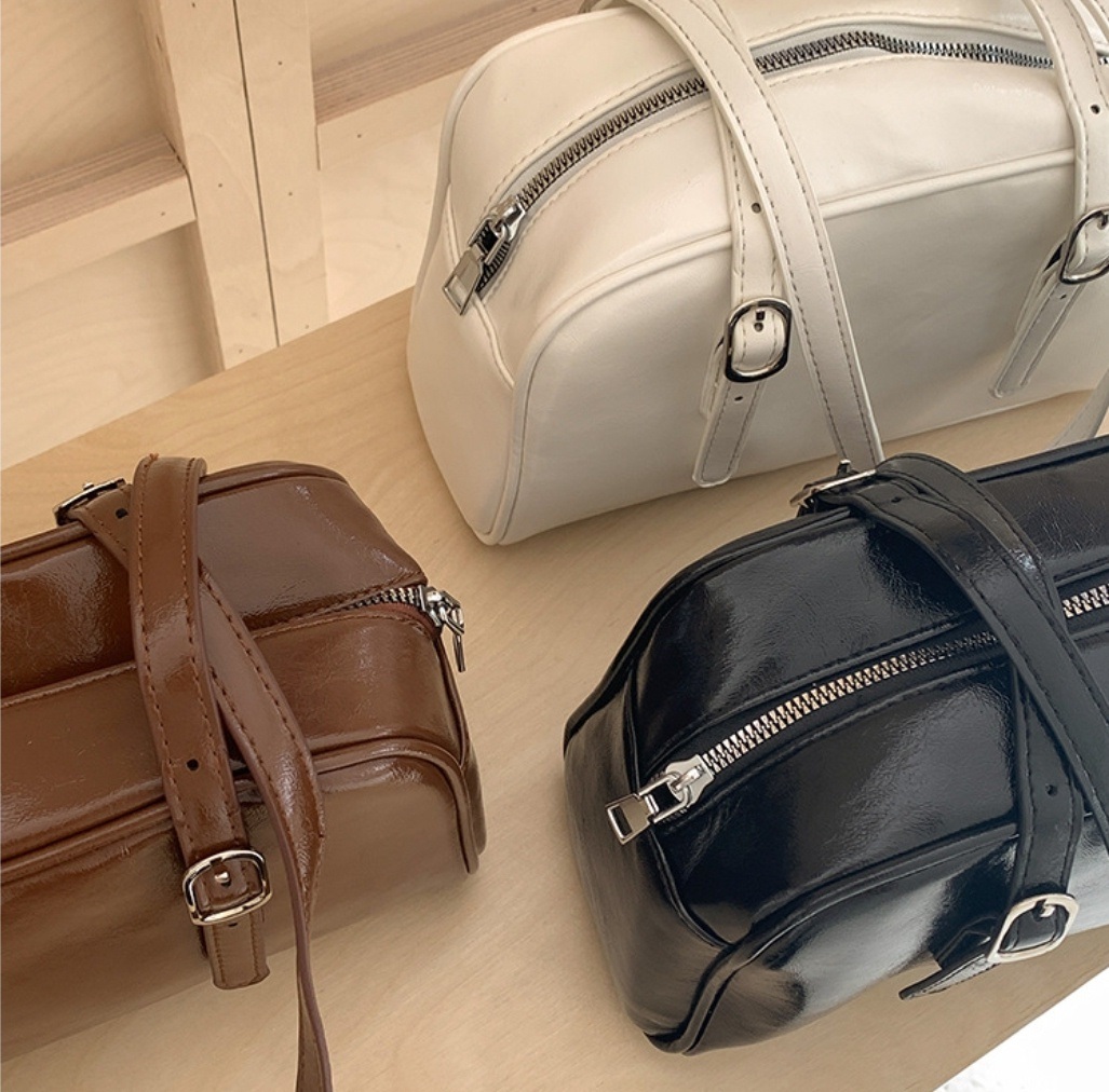 バックルハンドル台形バッグ | 詳細画像16