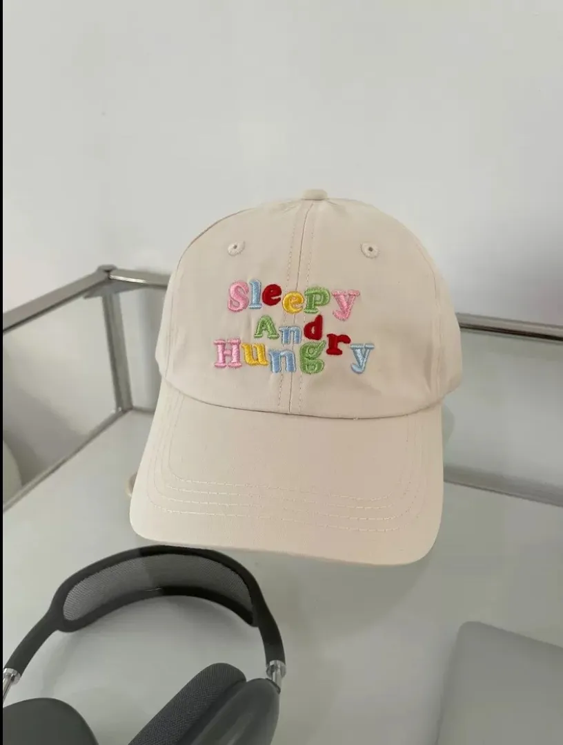 レタリング刺繍キャップ | 詳細画像1